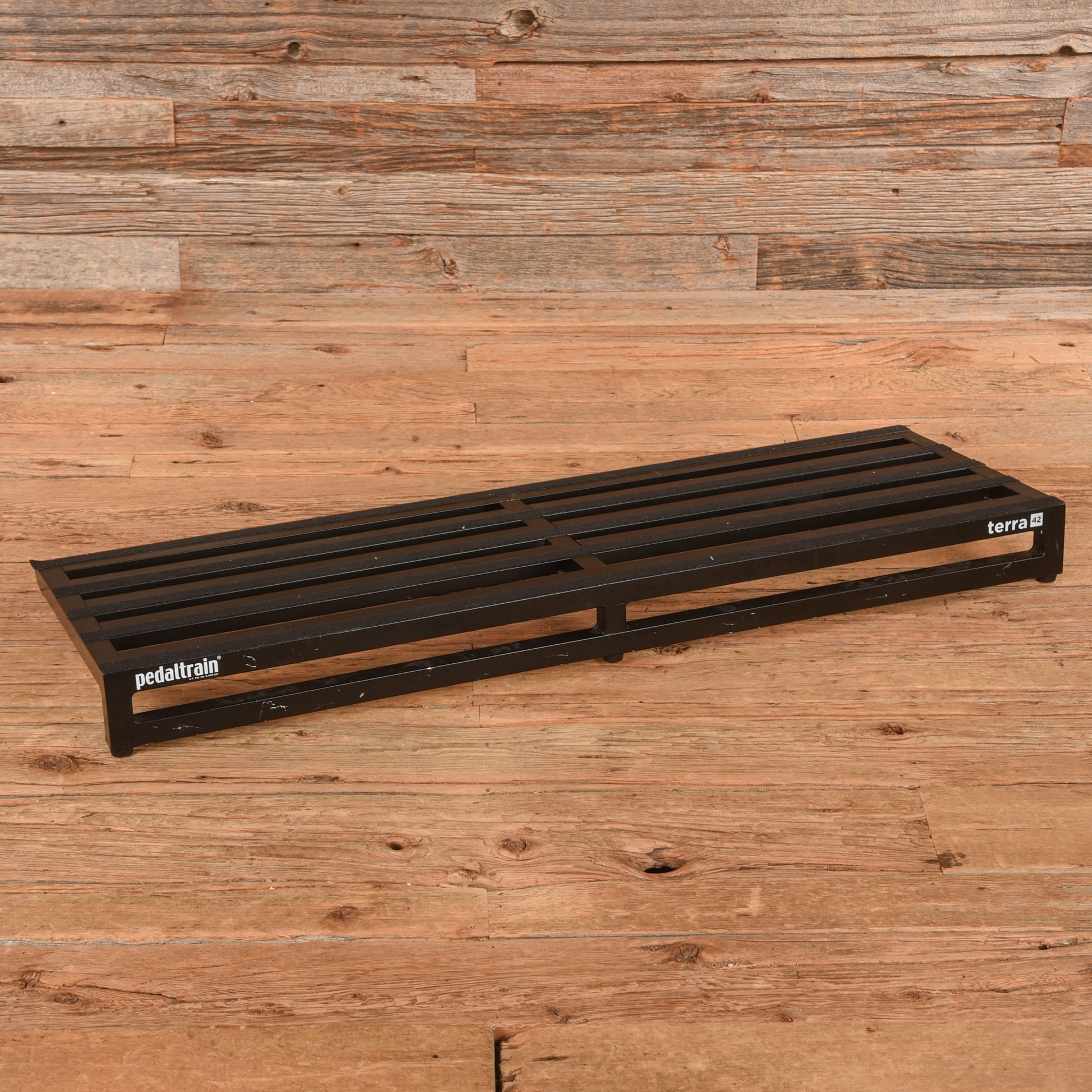 Pedaltrain Terra 42 w/ Tour Case Pedalboards