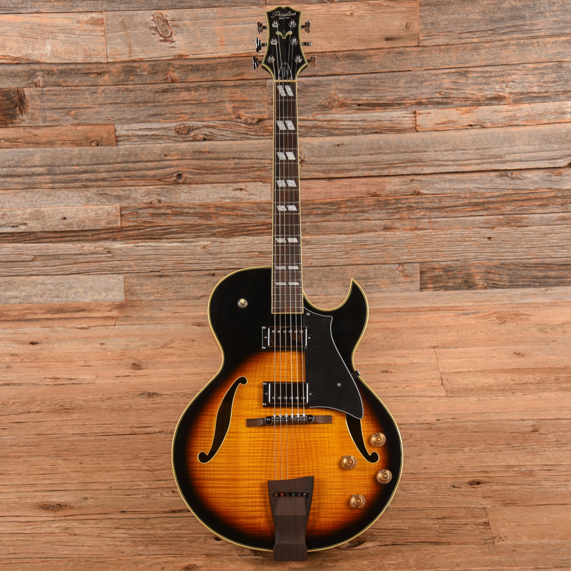 Peerless Gigmaster Sunburst Electric Guitars / Hollow Body