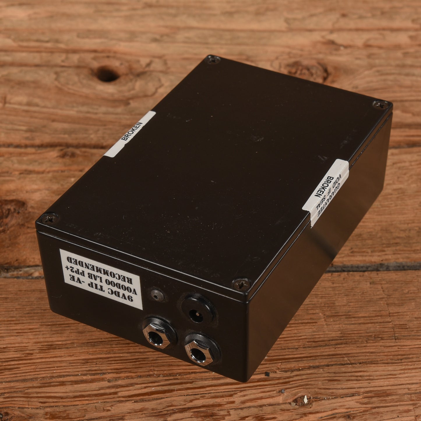 Pete Cornish Battery Free G-2 Effect Pedals
