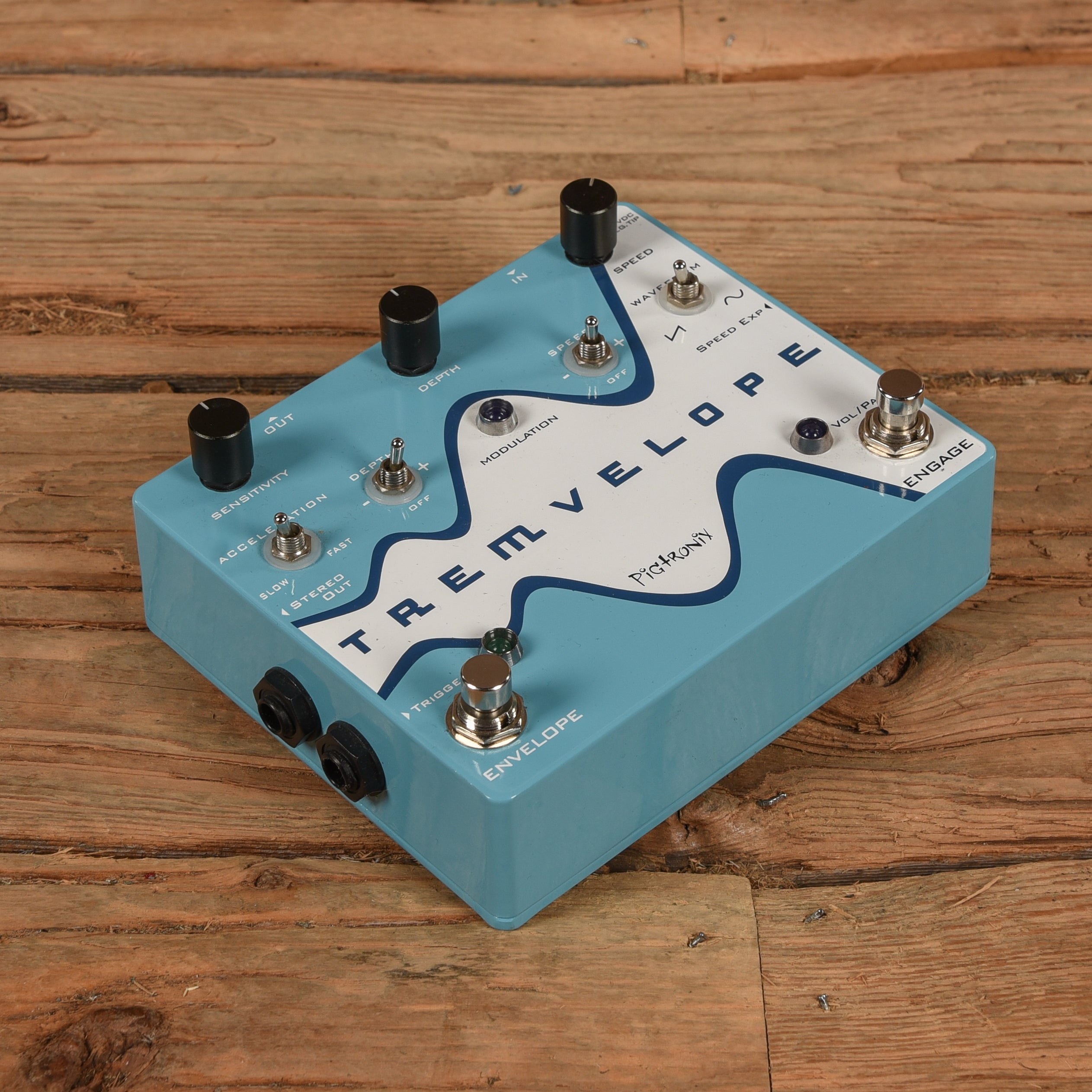 Pigtronix Tremvelope Effects and Pedals / Tremolo