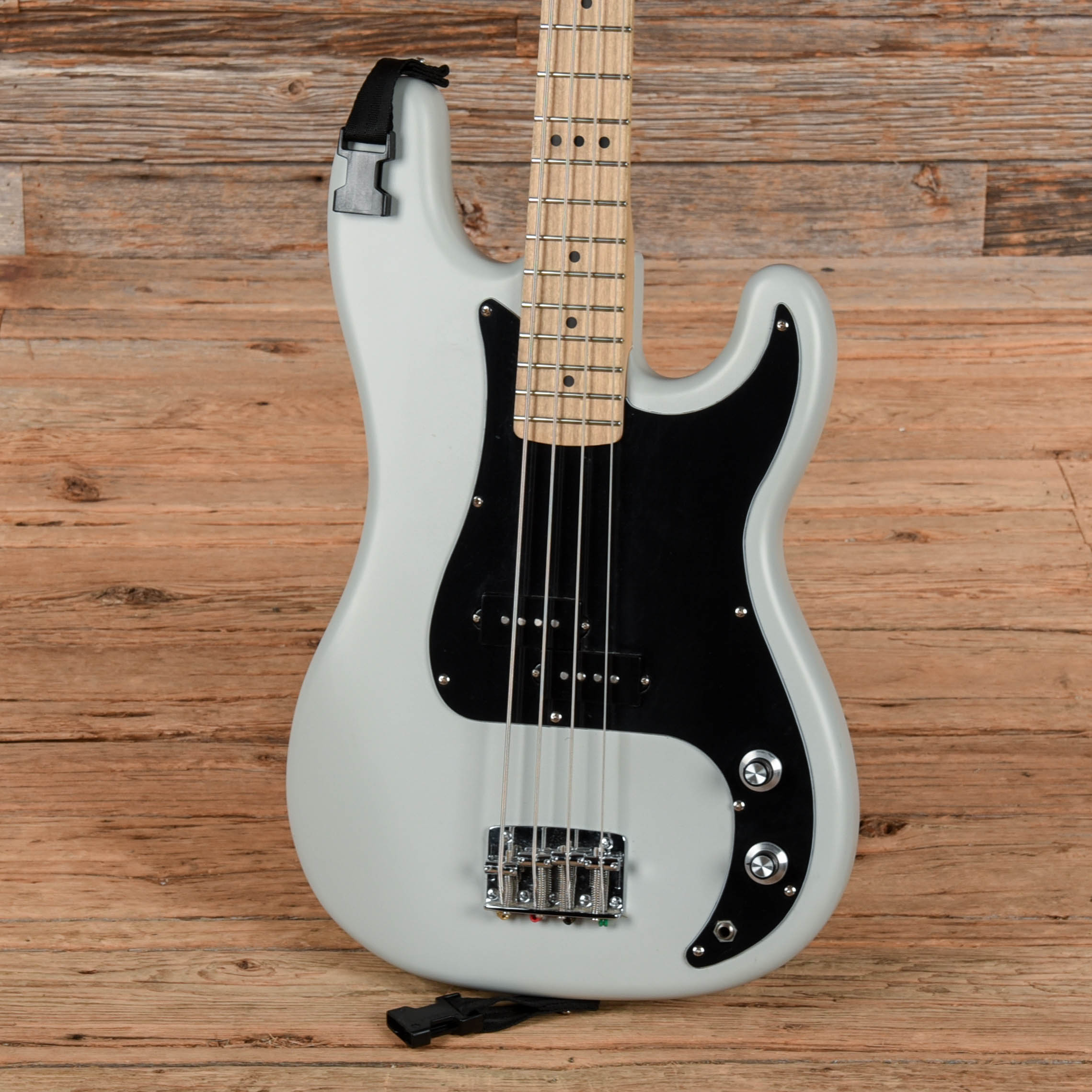 PJD Custom Short Scale Bass Satin Grey Bass Guitars / 5-String or More
