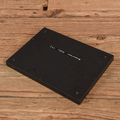 Polyend Tracker+ 16 Track Drum Machine, Synthesizer and Stereo Sampler Keyboards and Synths / Drum Machines