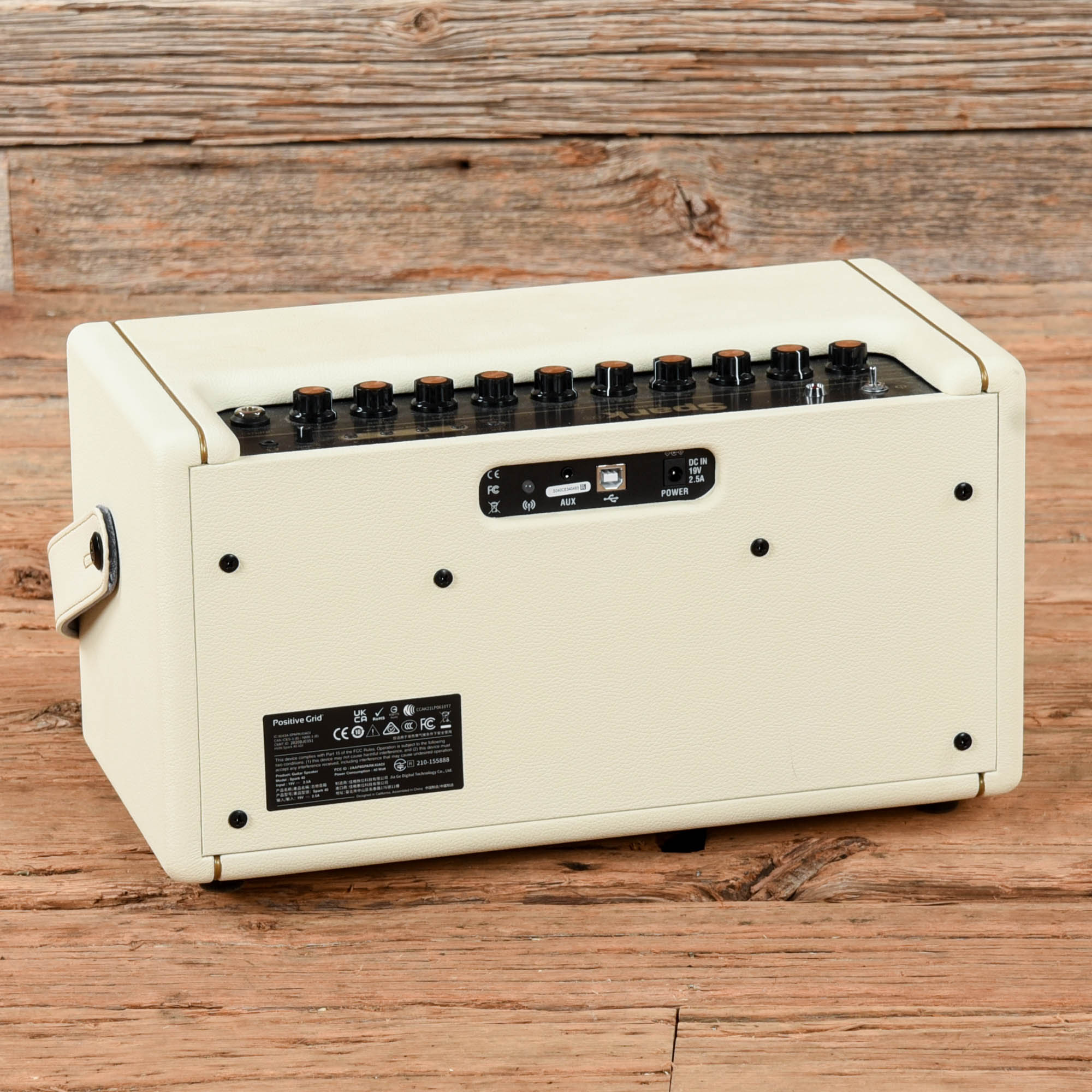 Positive Grid Spark 40 40-Watt 2x4