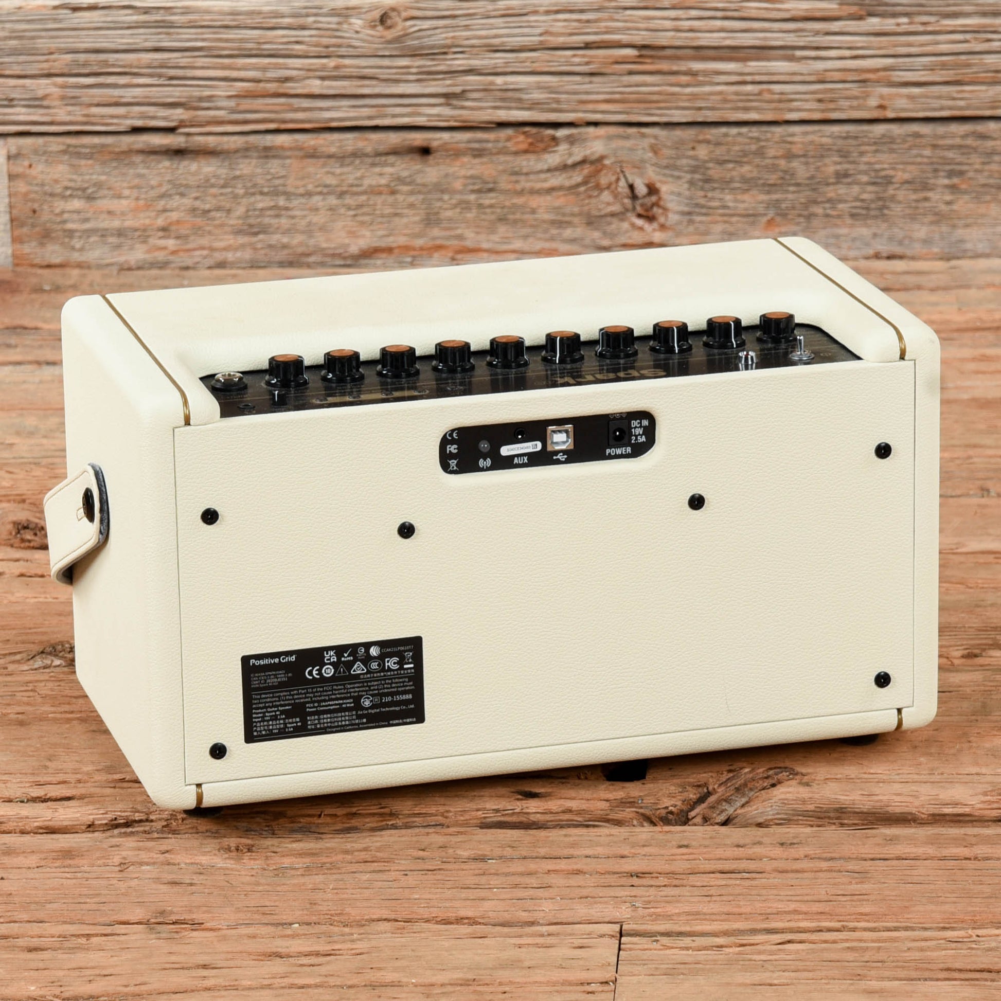 Positive Grid Spark 40 40-Watt 2x4" Guitar Combo Amp Amps / Guitar Amps / Guitar Cabinets