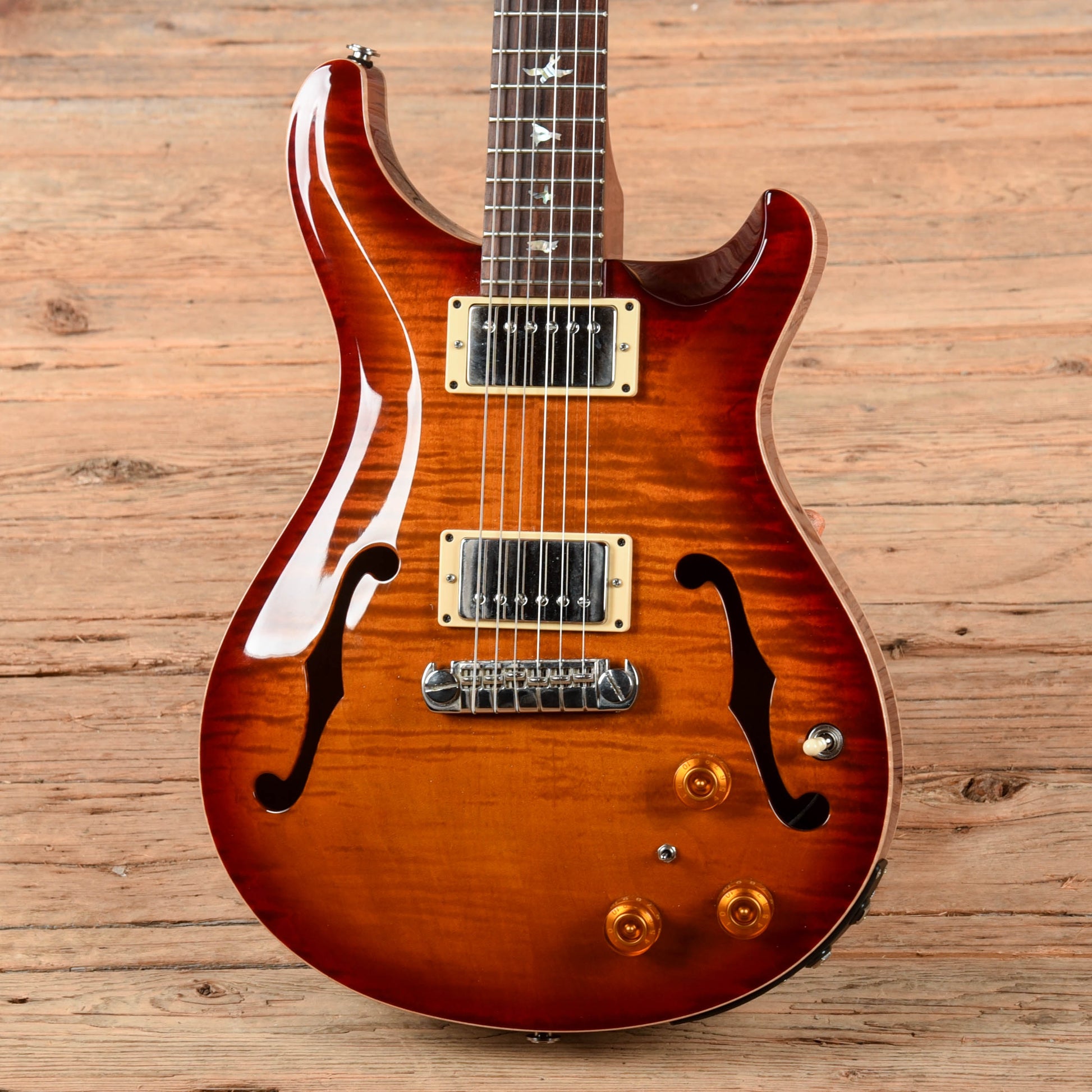 PRS Hollowbody II Piezo Cherry Sunburst 2004 Electric Guitars / Hollow Body