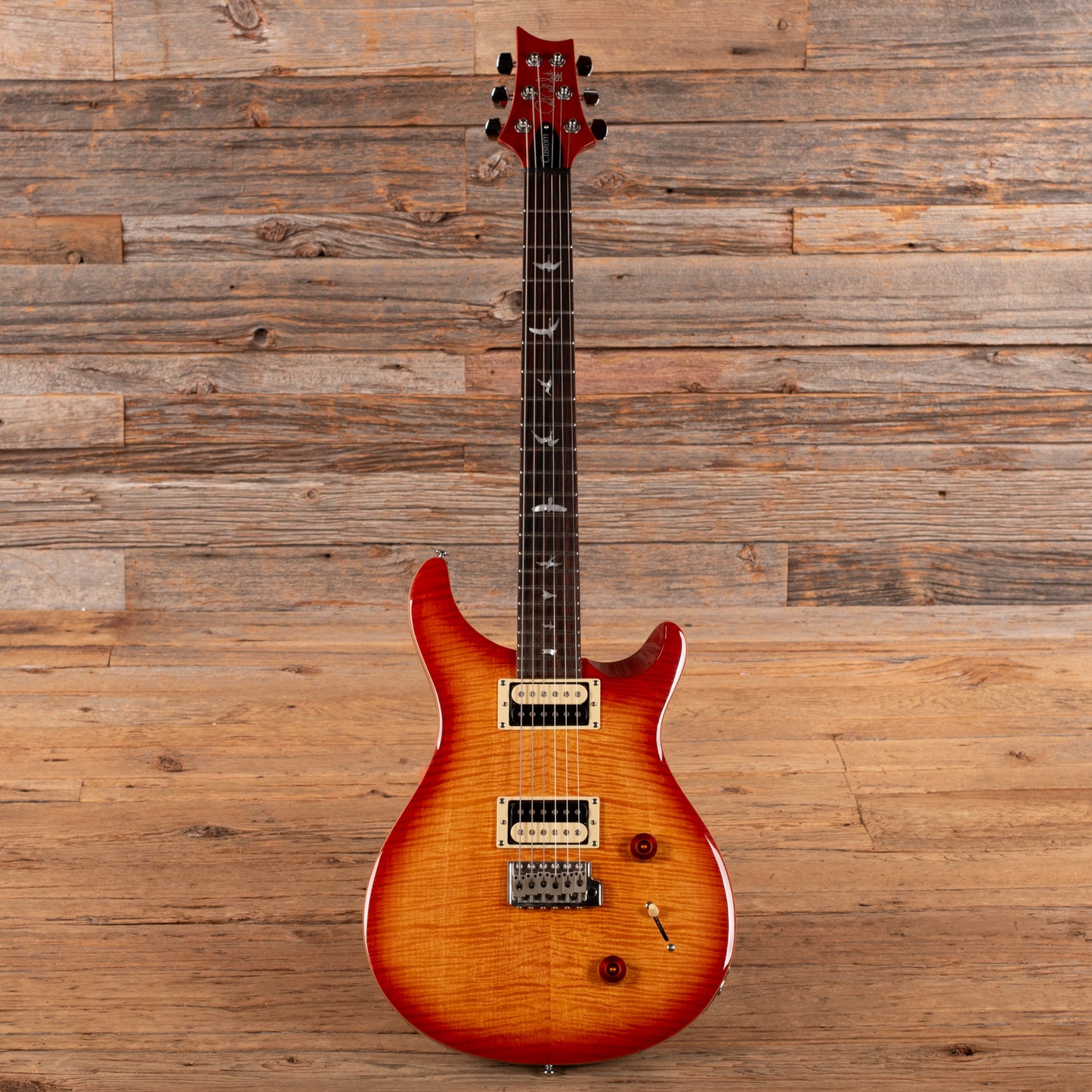 PRS SE Custom 22 Cherry Sunburst Electric Guitars