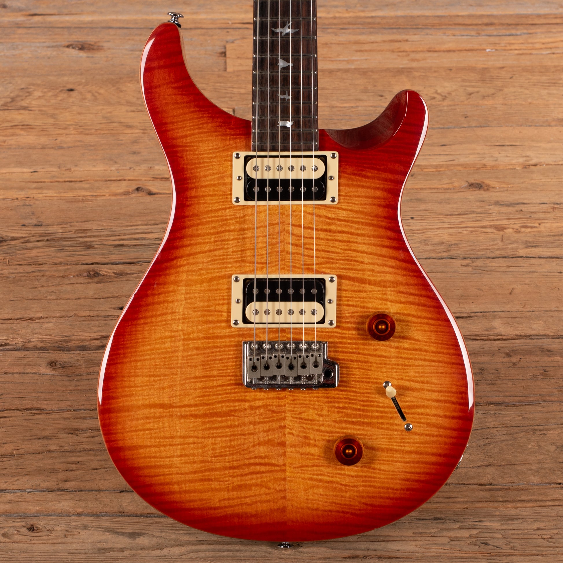 PRS SE Custom 22 Cherry Sunburst Electric Guitars