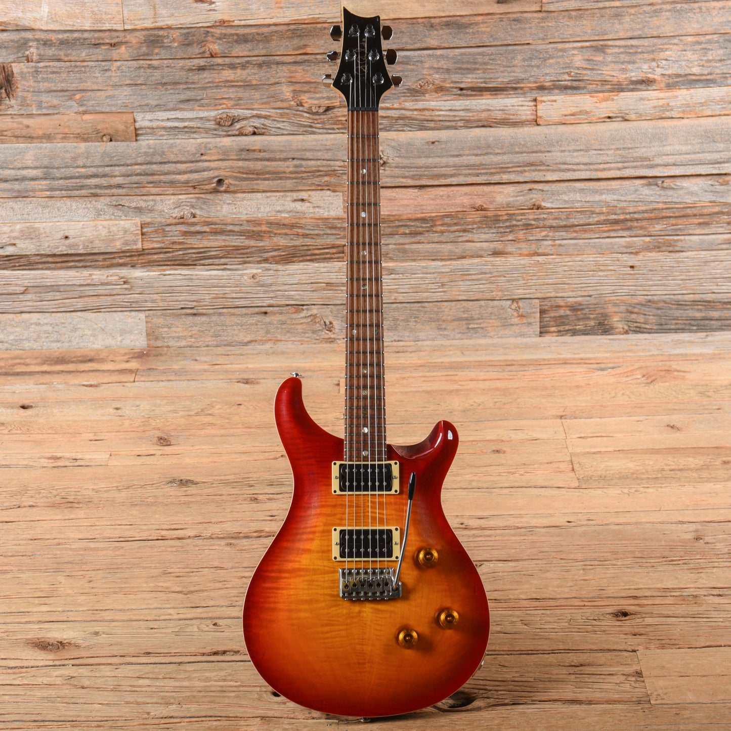 PRS CE 24 Cherry Sunburst 1994 Electric Guitars / Solid Body