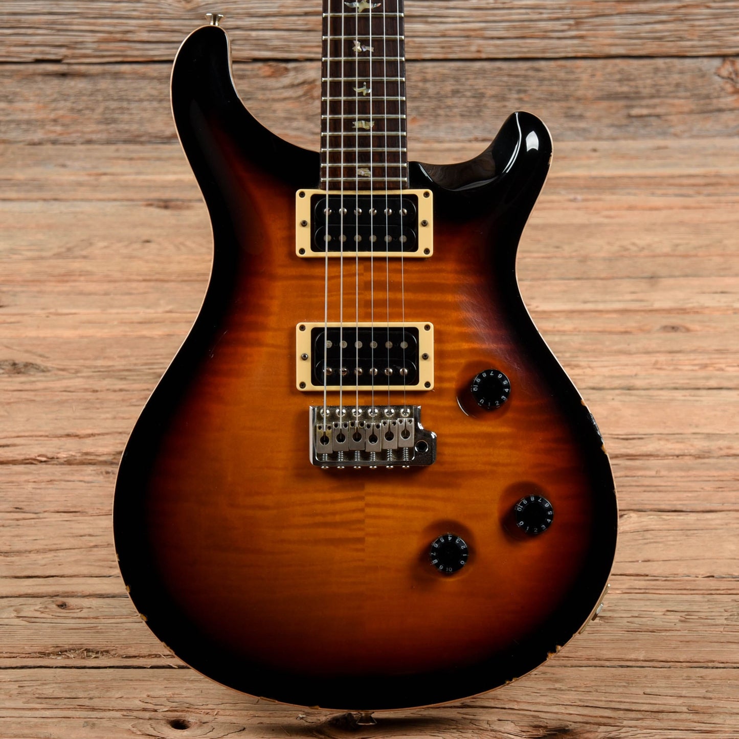 PRS Custom 24 Sunburst 2001 Electric Guitars / Solid Body