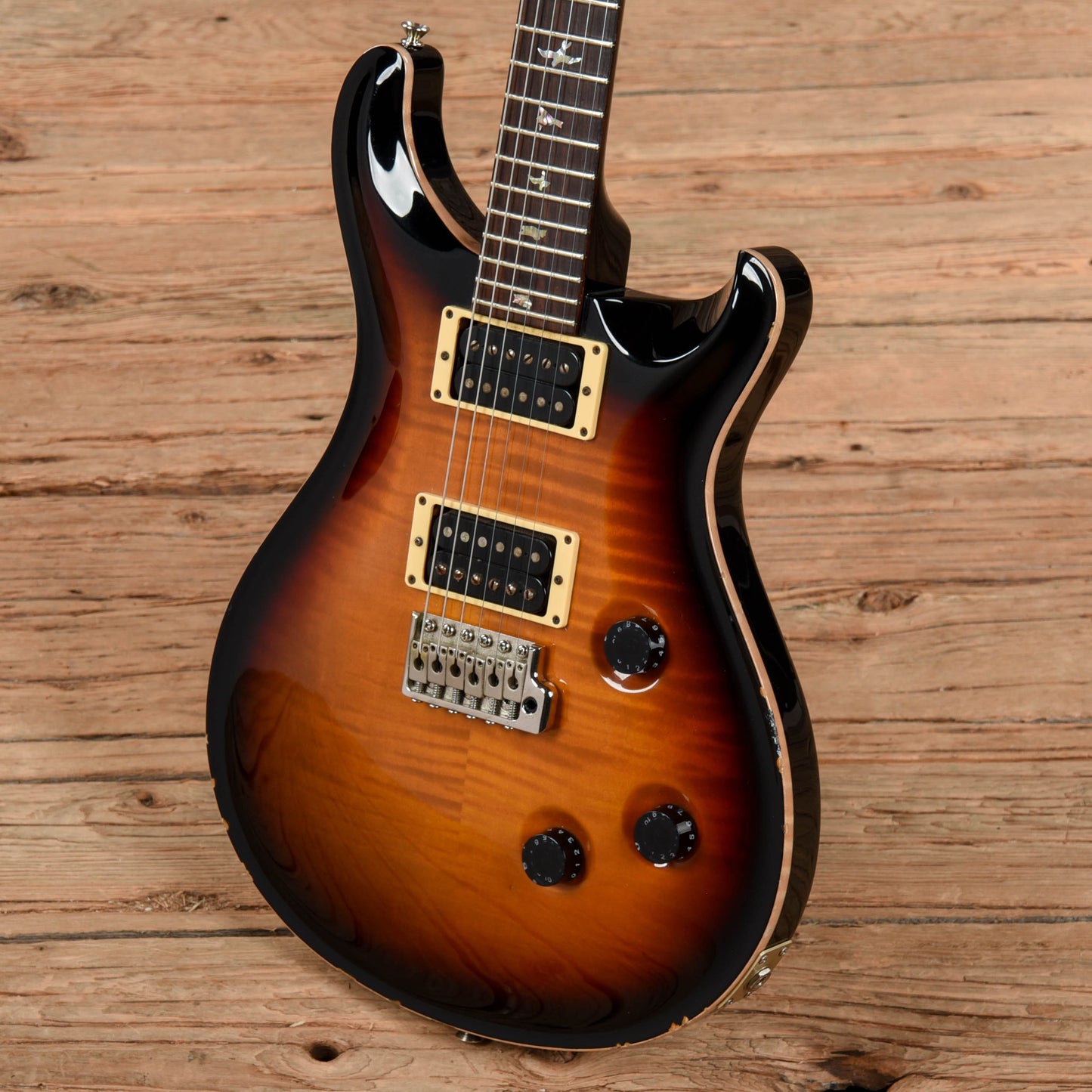 PRS Custom 24 Sunburst 2001 Electric Guitars / Solid Body