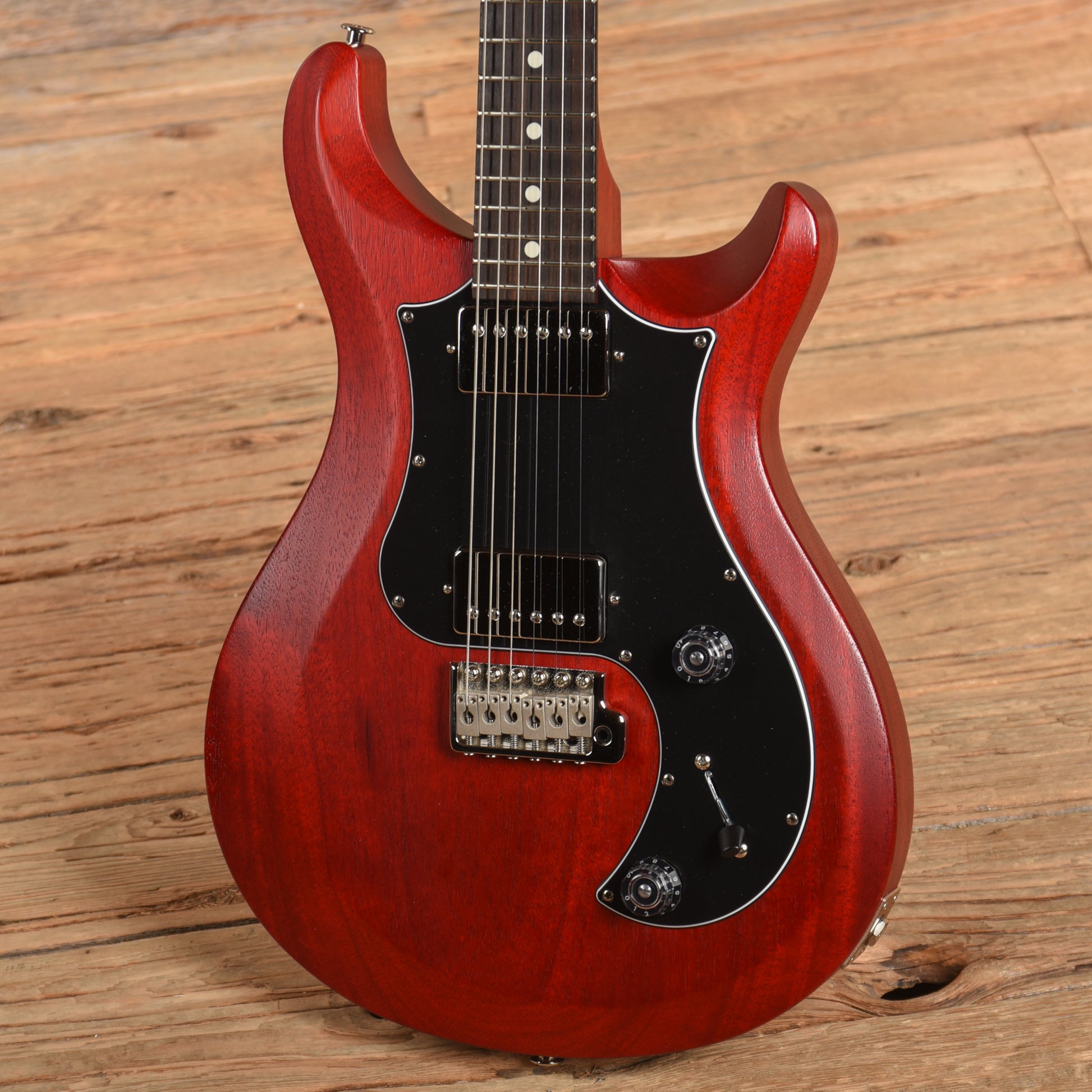 PRS S2 Standard 22 Satin Cherry 2023 Electric Guitars / Solid Body