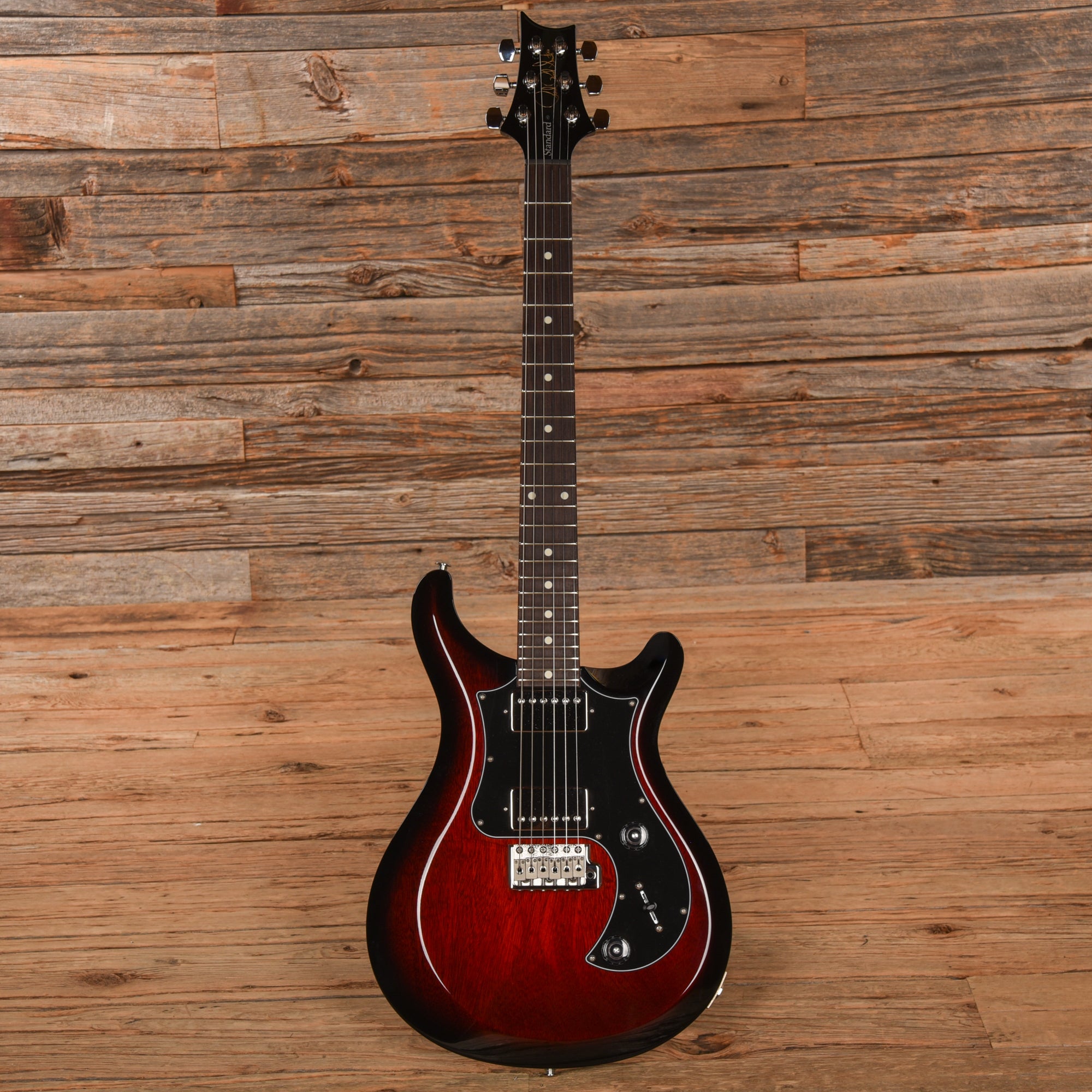 PRS S2 Standard 24 Scarlet Sunburst Electric Guitars / Solid Body