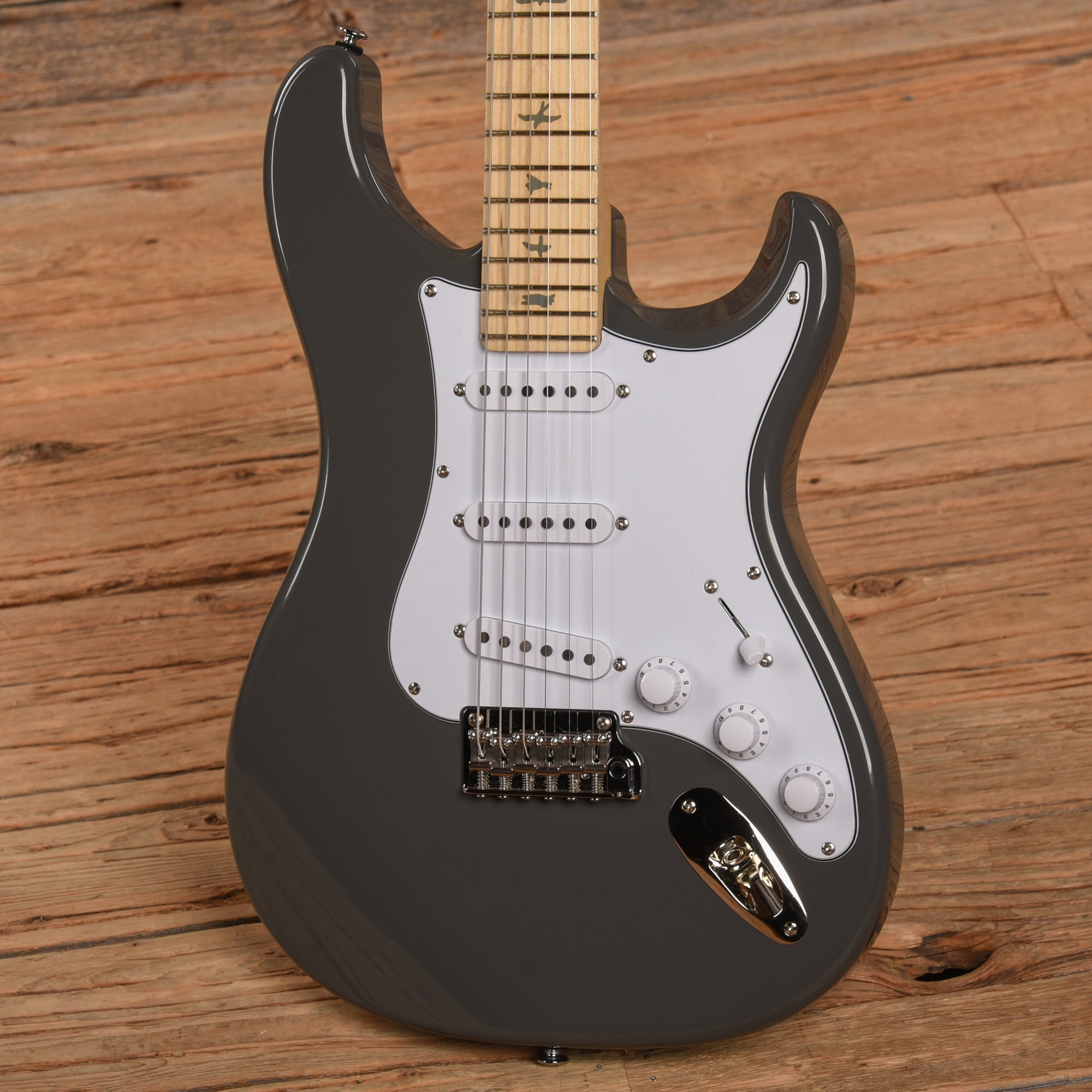 PRS SE Silver Sky Gray Electric Guitars / Solid Body