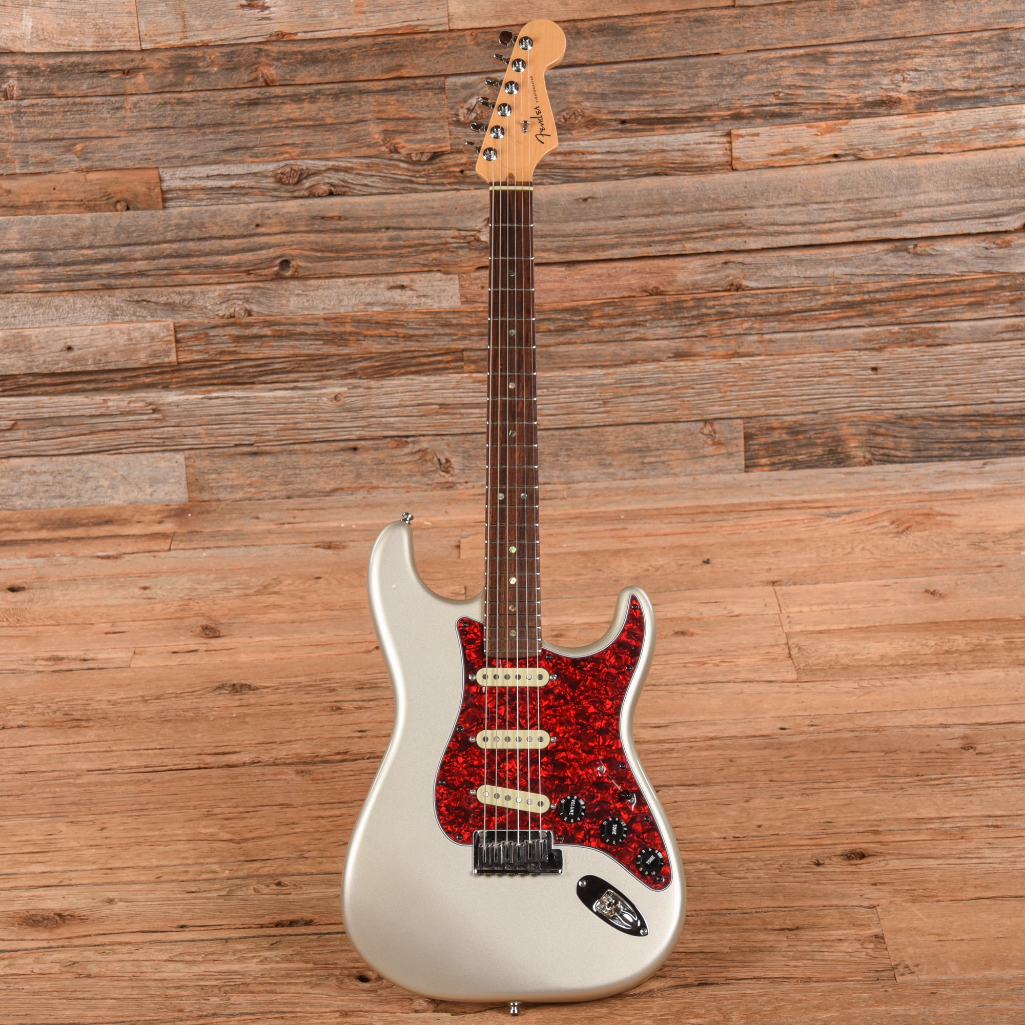 Fender American Deluxe Stratocaster Chrome Silver 2004