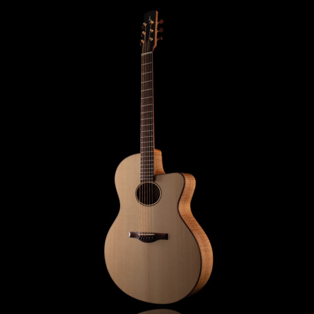 R. Robinson Model 16 Adirondack Spruce/Big Leaf Curly Maple Natural Acoustic Guitars