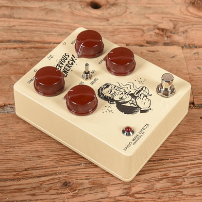 Radio Wave Effects Nervous Energy Fuzz Distortion Effects and Pedals / Fuzz