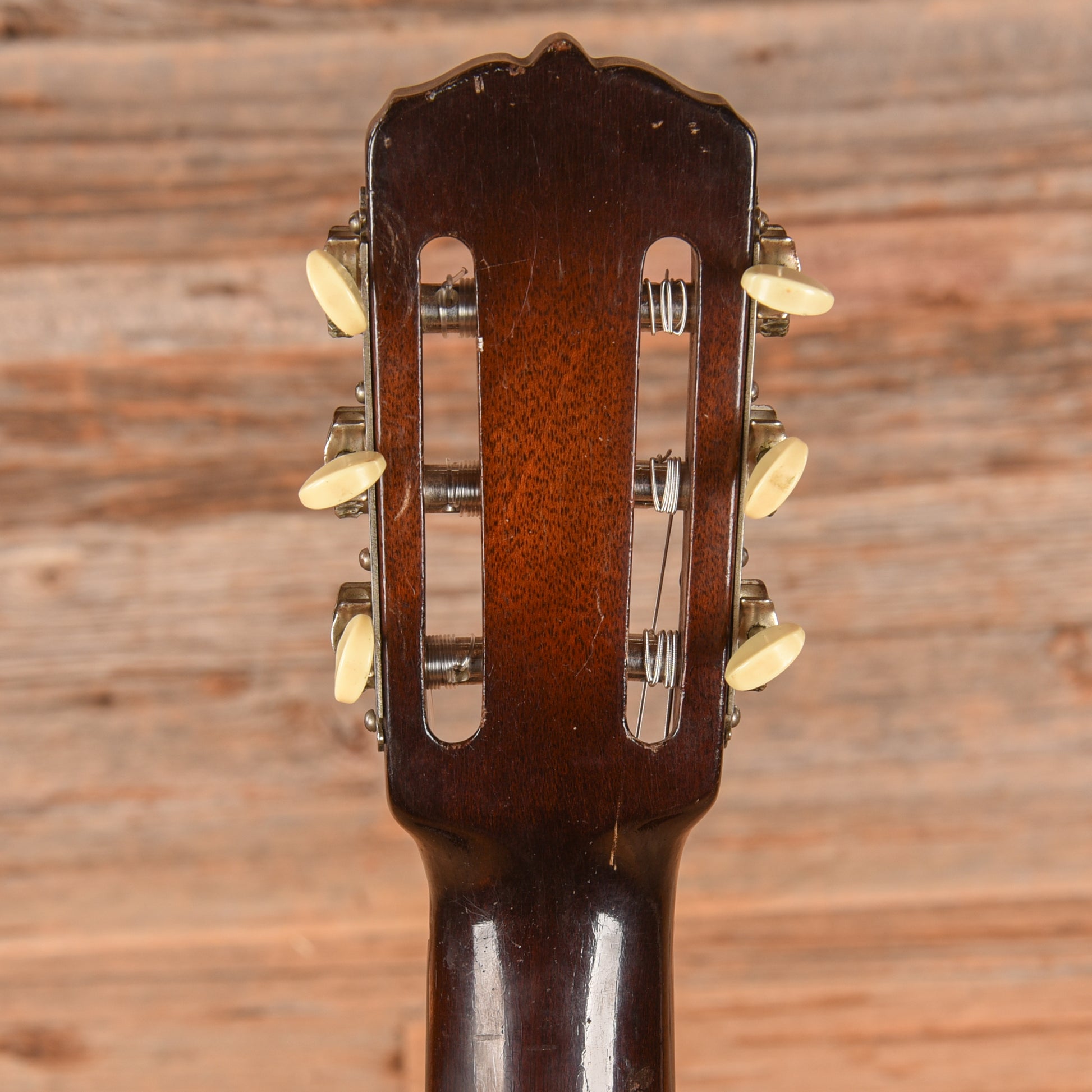 Regal Estudiante Natural Acoustic Guitars / Classical