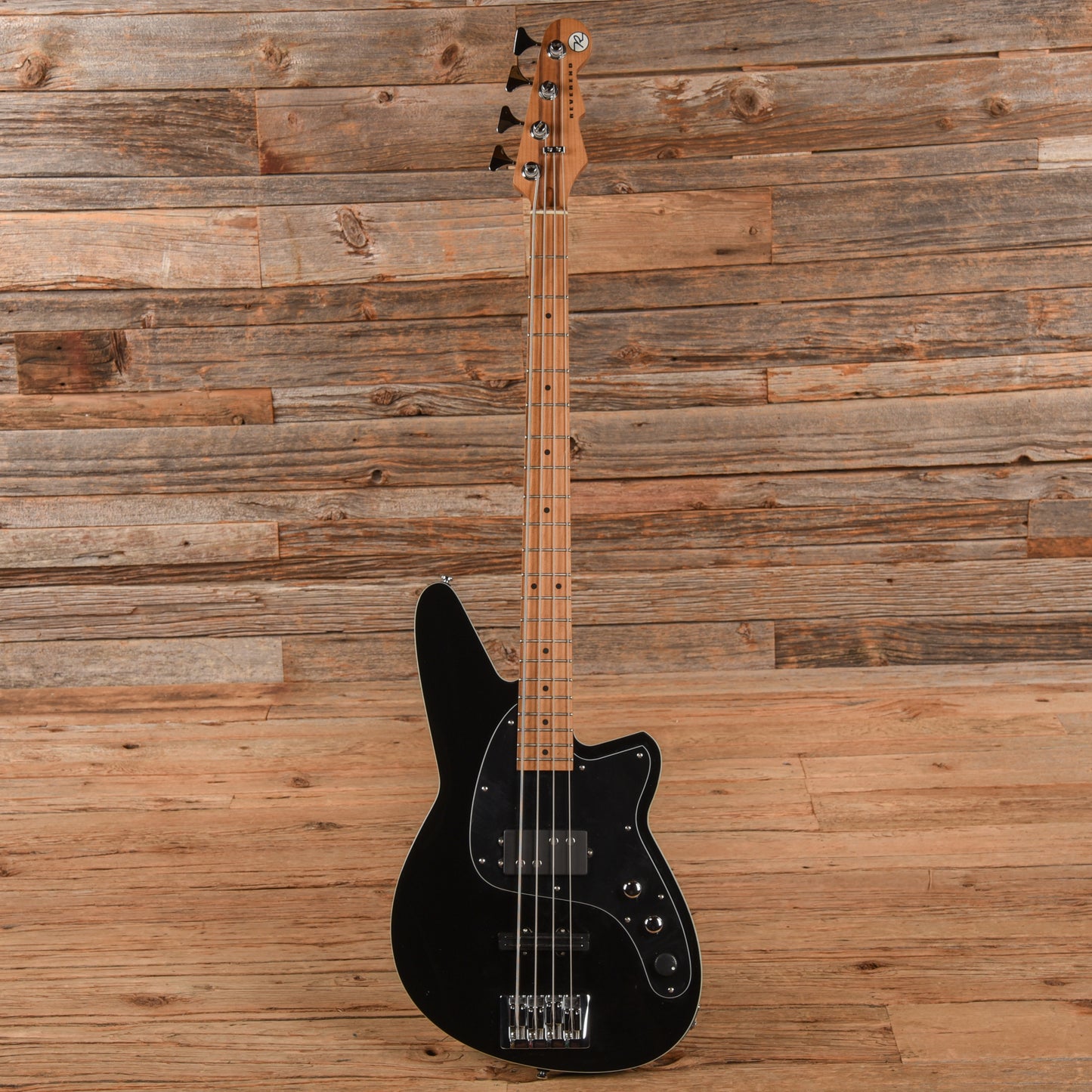 Reverend Decision Black Bass Guitars / 4-String