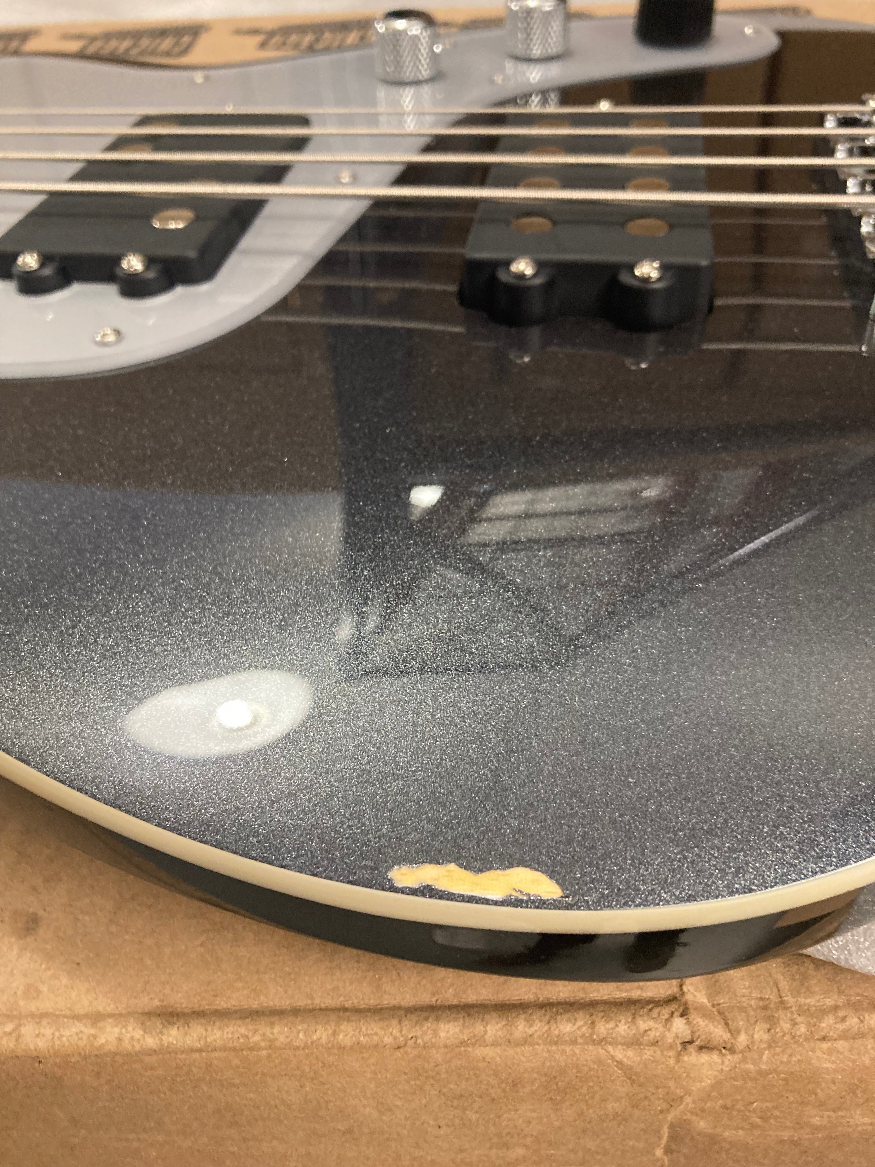 Reverend Mercalli 4 Bass Gunmetal Bass Guitars / 4-String