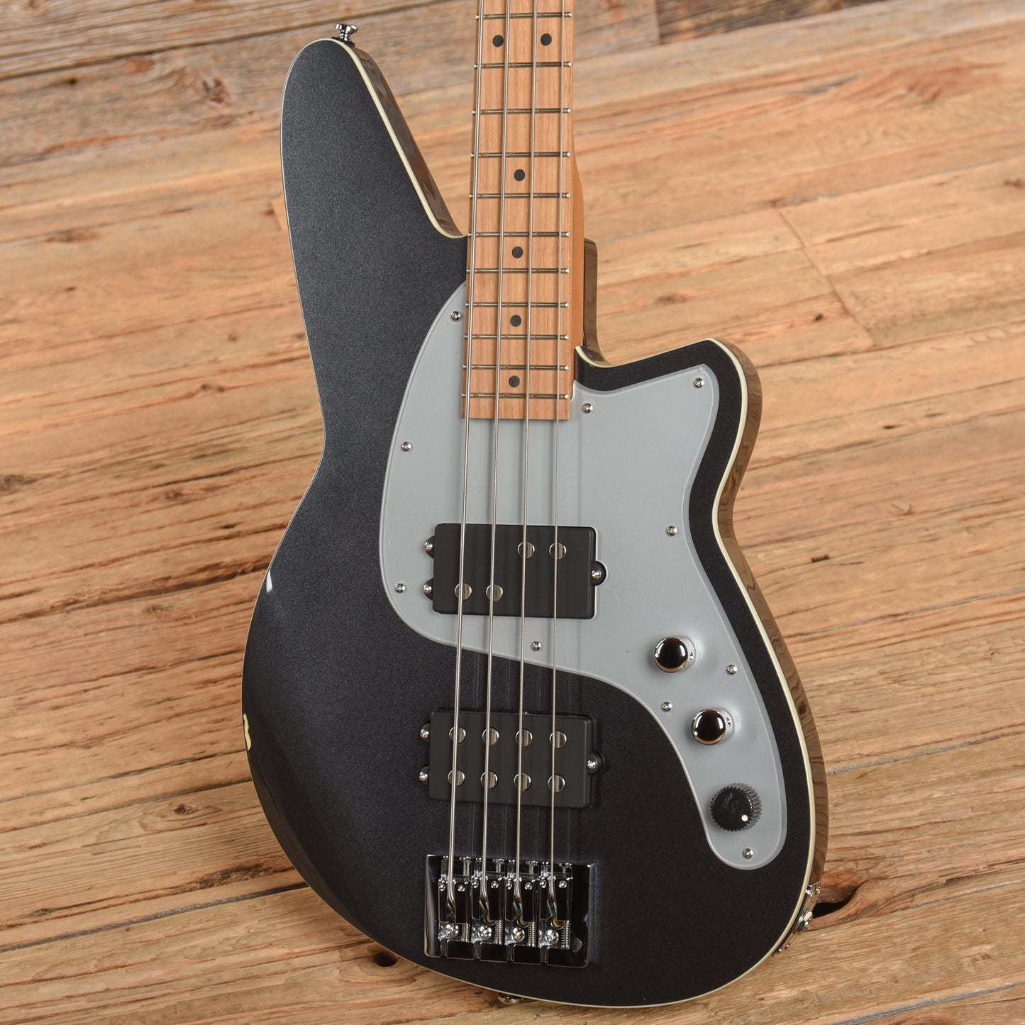 Reverend Mercalli 4 Bass Gunmetal Bass Guitars / 4-String