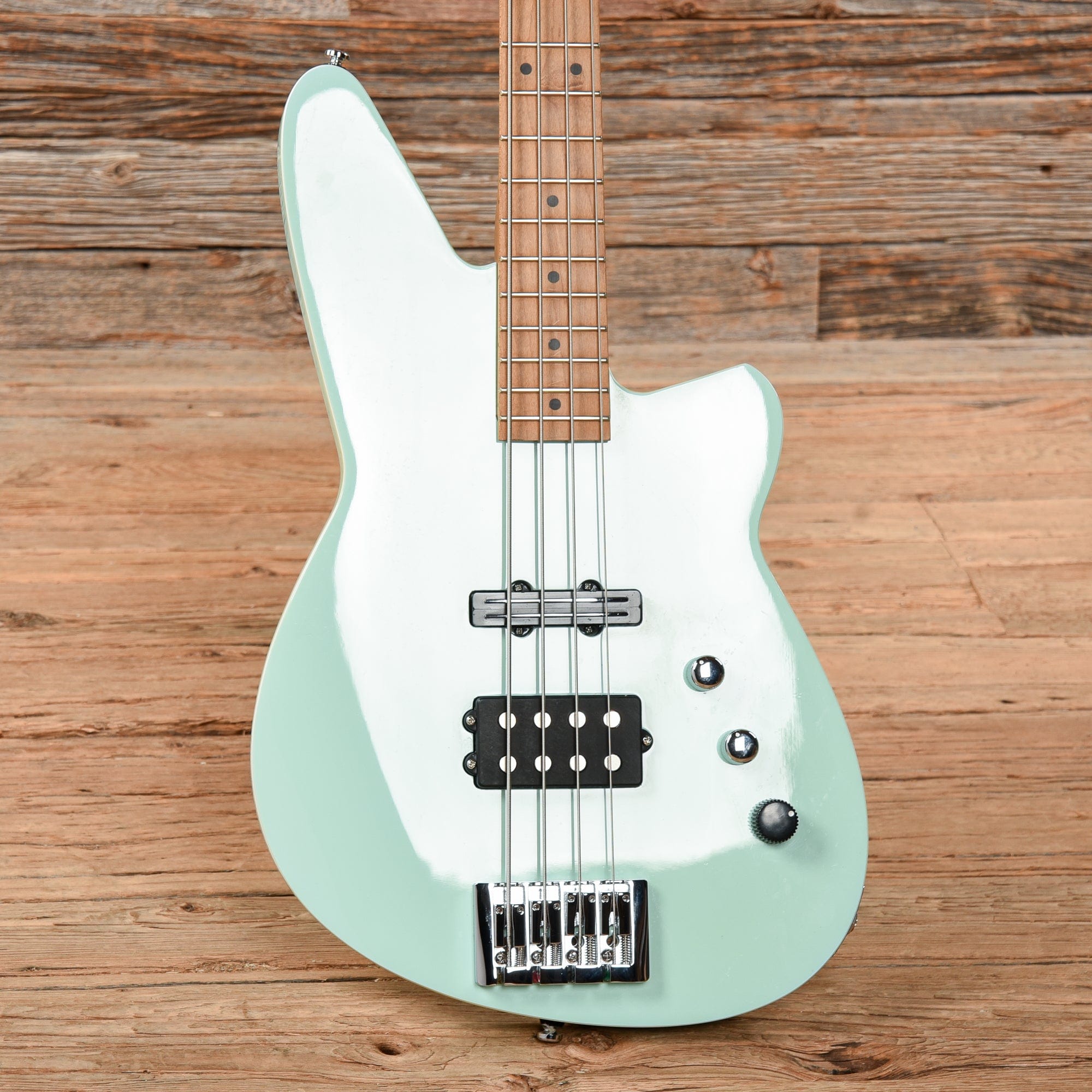 Reverend Ray Raysor Reverend Raymond Bass Sea Foam Green – Chicago Music Exchange