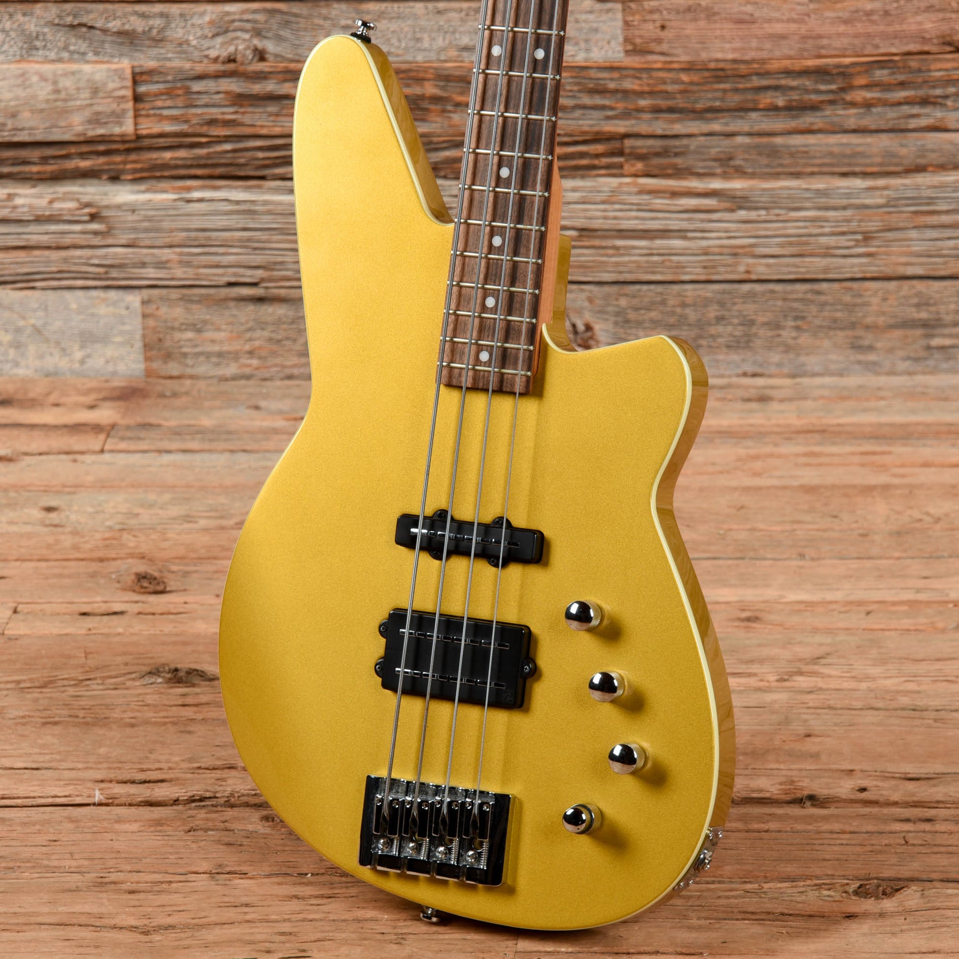 Reverend Raymond Gold Metallic Bass Guitars / 4-String