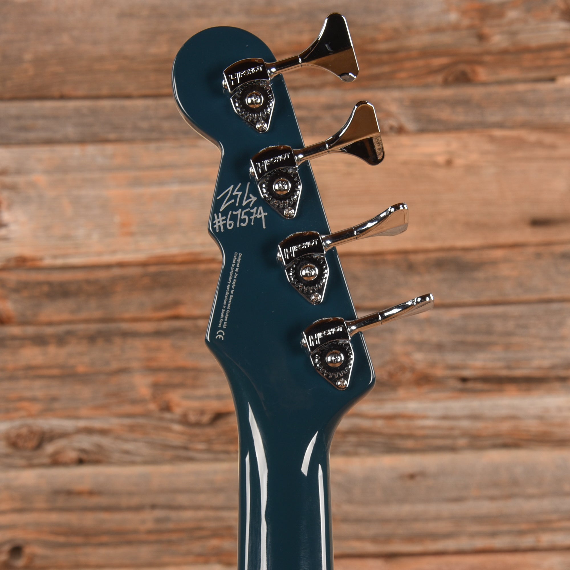 Reverend Sentinel Bass High Tide Blue Bass Guitars / 4-String