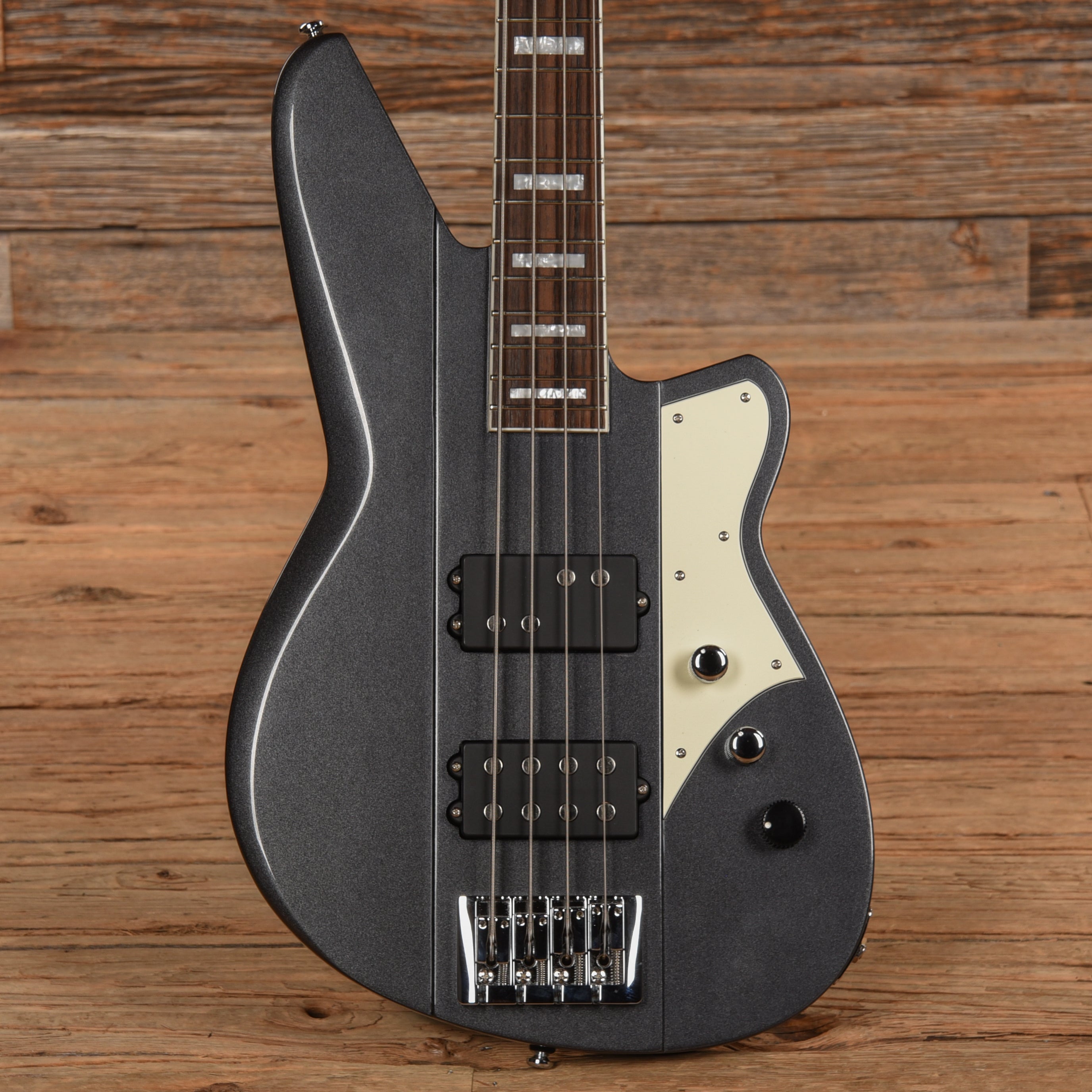 Reverend Thundergun Gunmetal Bass Guitars / 4-String