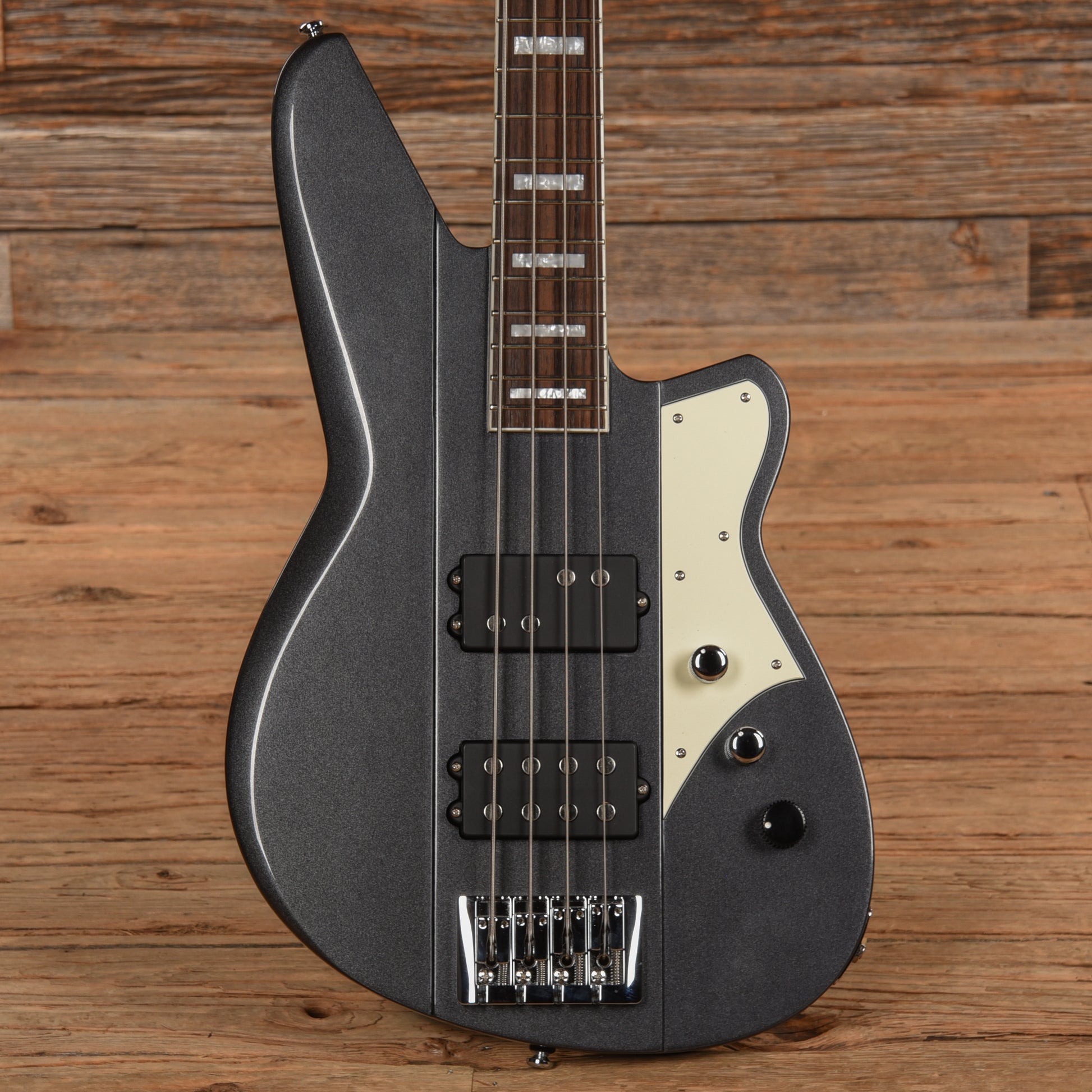 Reverend Thundergun Gunmetal Bass Guitars / 4-String