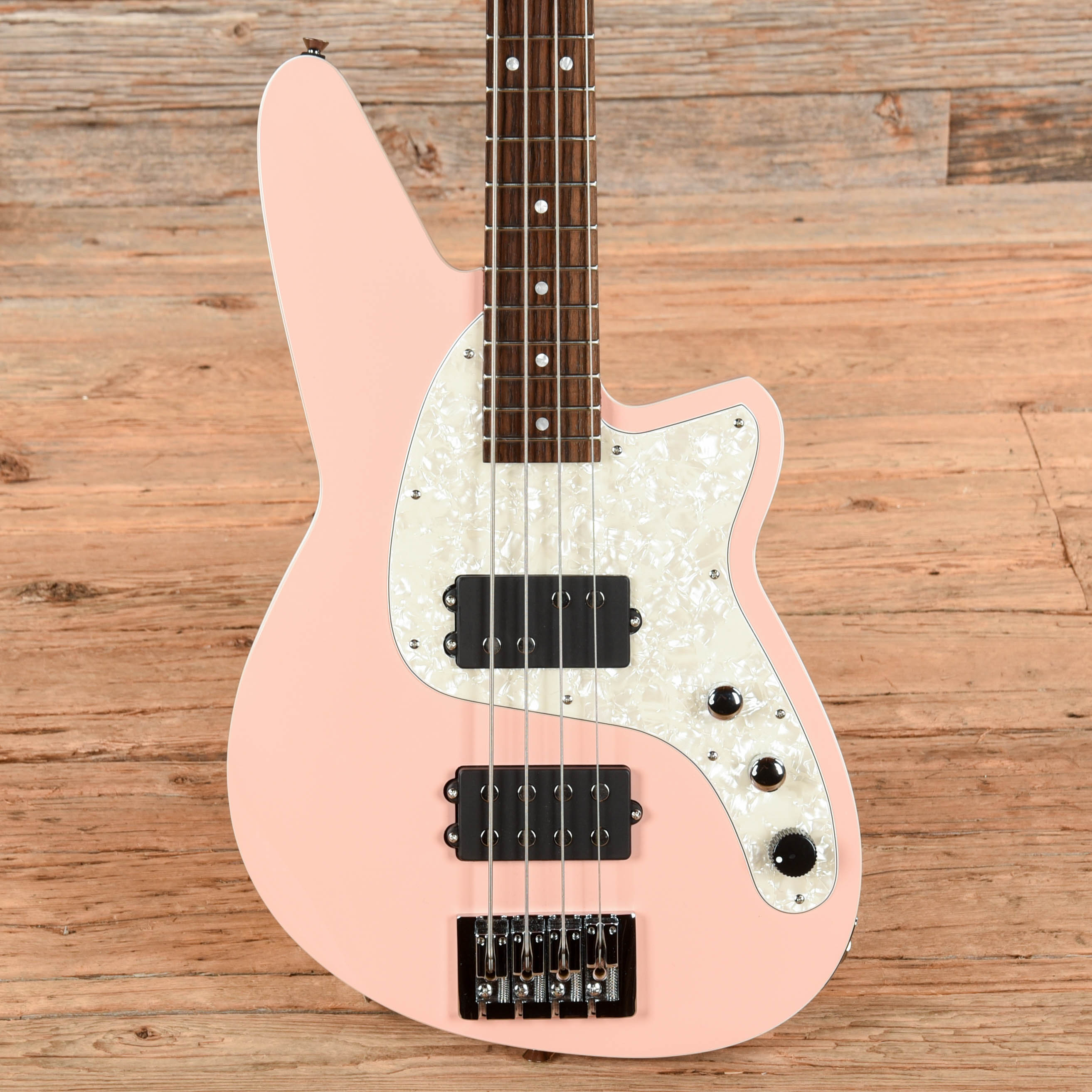 Reverend Mercalli 4 Shell Pink 2024 Bass Guitars