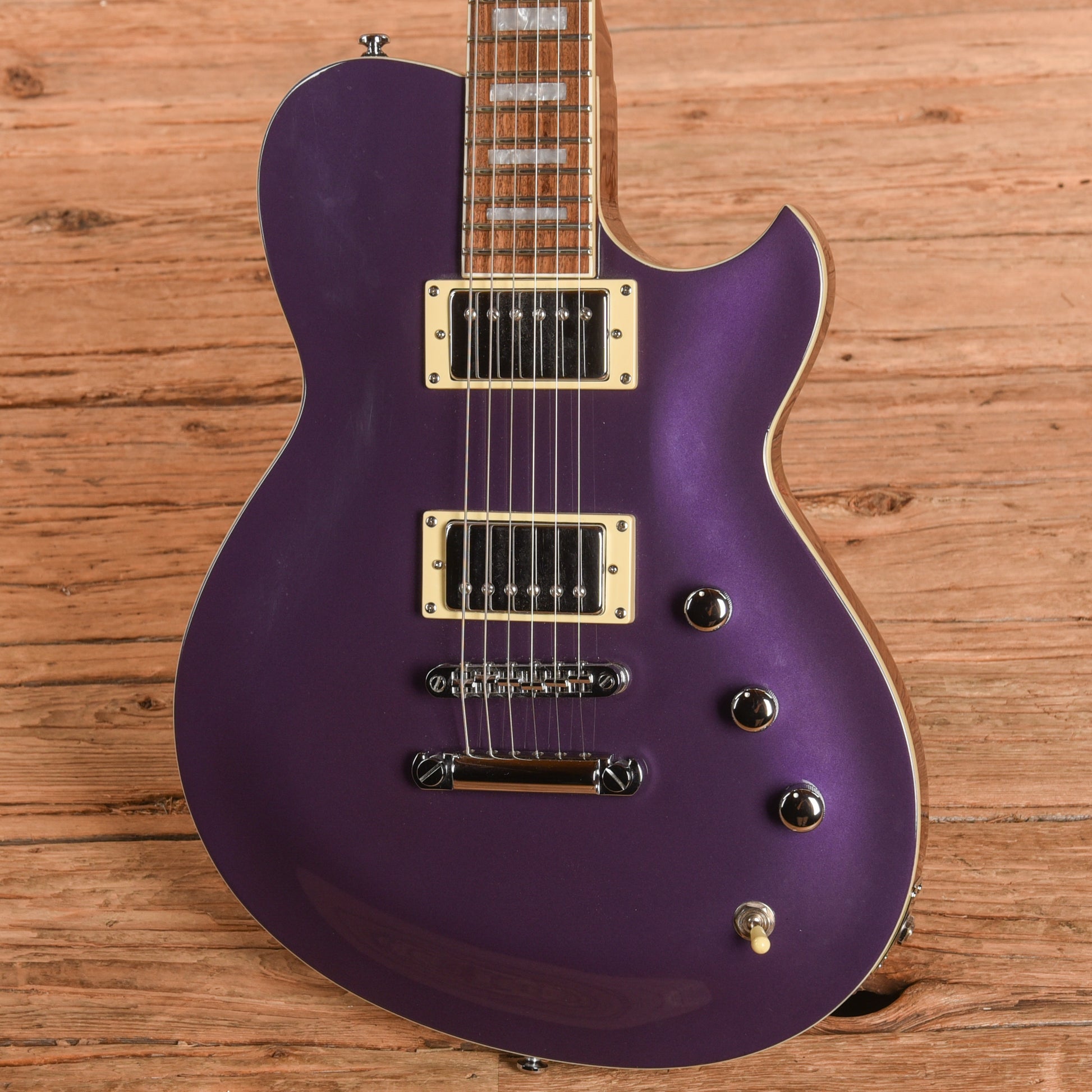 Reverend Roundhouse Periwinkle Electric Guitars