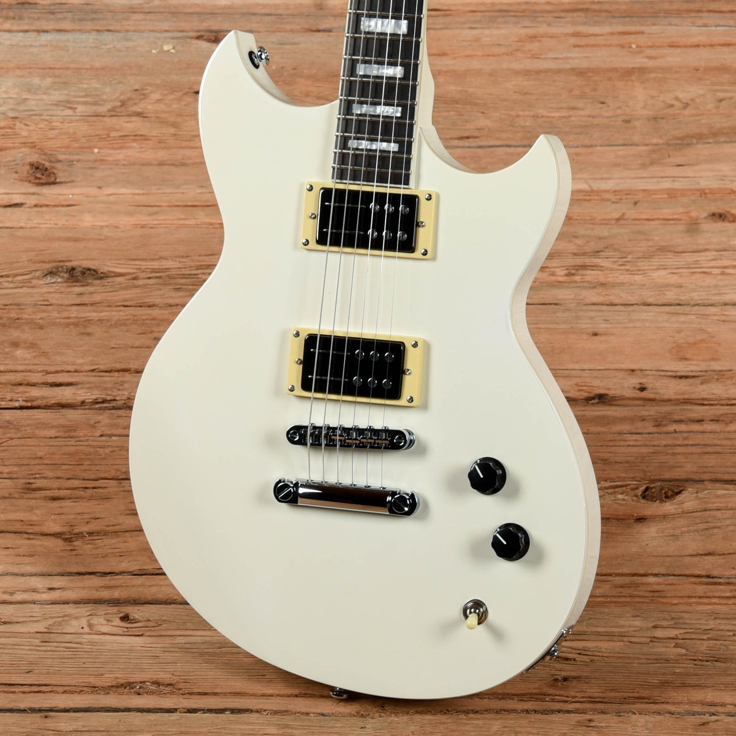 Reverend Robin Finck White Electric Guitars / Solid Body
