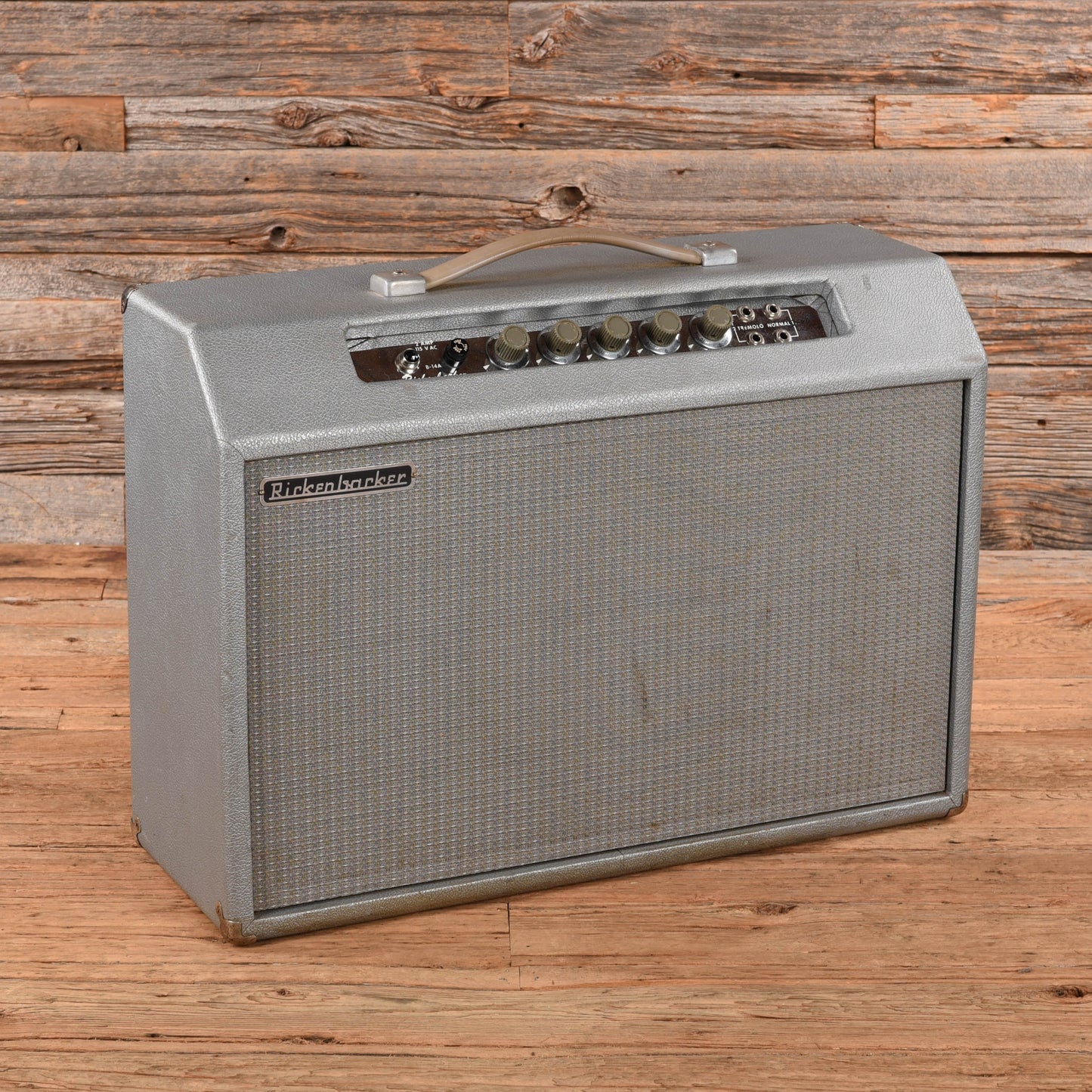 Rickenbacker B-14A Silver 1960s Amplifiers