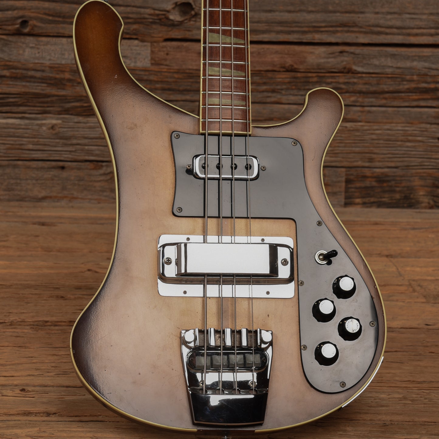 Rickenbacker 4001 Autumnglo 1976 Bass Guitars / 4-String