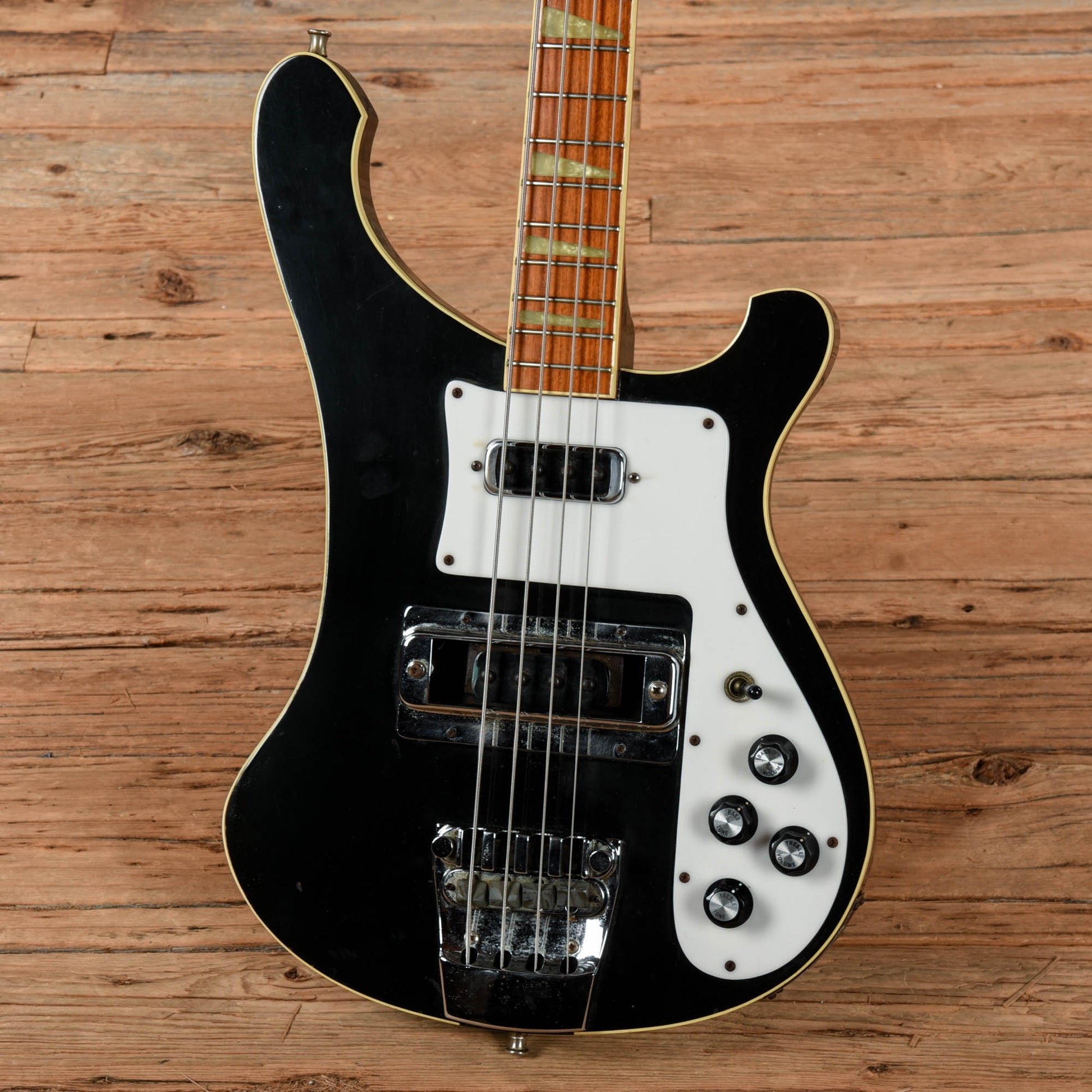 Rickenbacker 4001 JetGlo 1980 Bass Guitars / 4-String