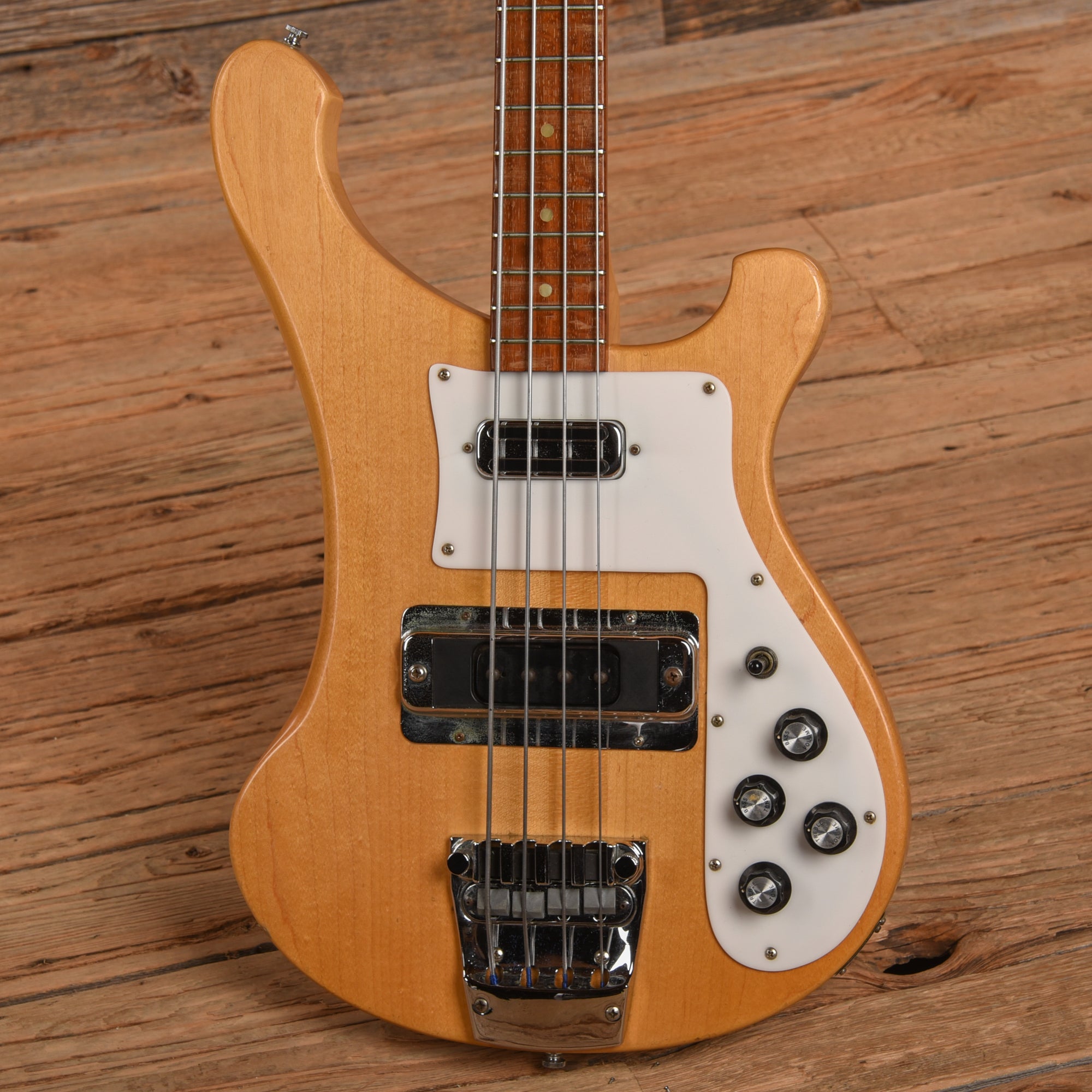 Rickenbacker 4001S Mapleglo 1982 Bass Guitars / 4-String