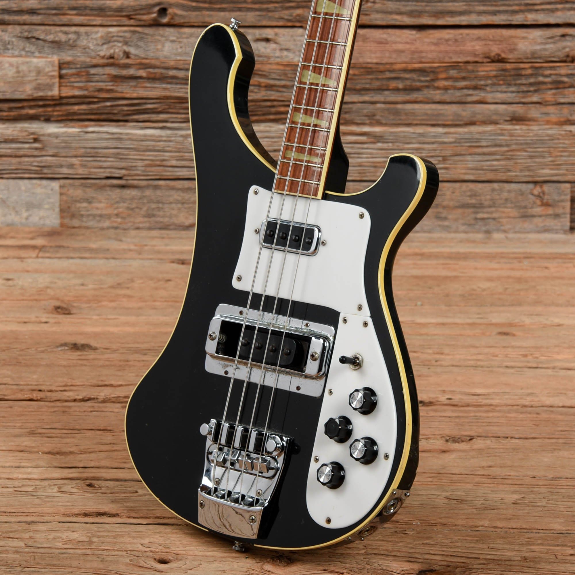 Mini Rickenbacker Rickenbacker 4003 Jetglo 1983 – Chicago Music Exchange