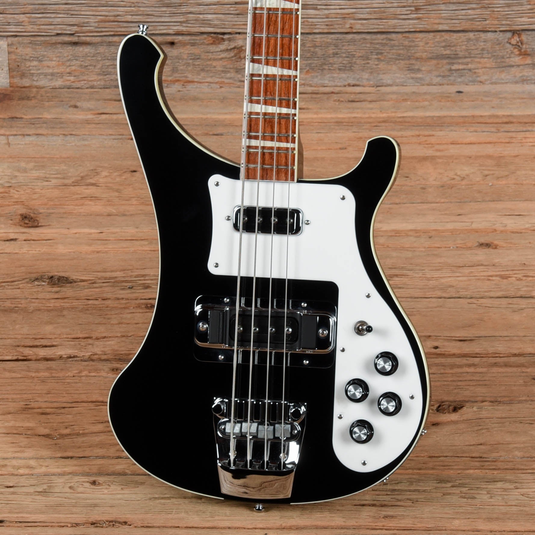 Rickenbacker 4003 Jetglo 2010 Bass Guitars / 4-String