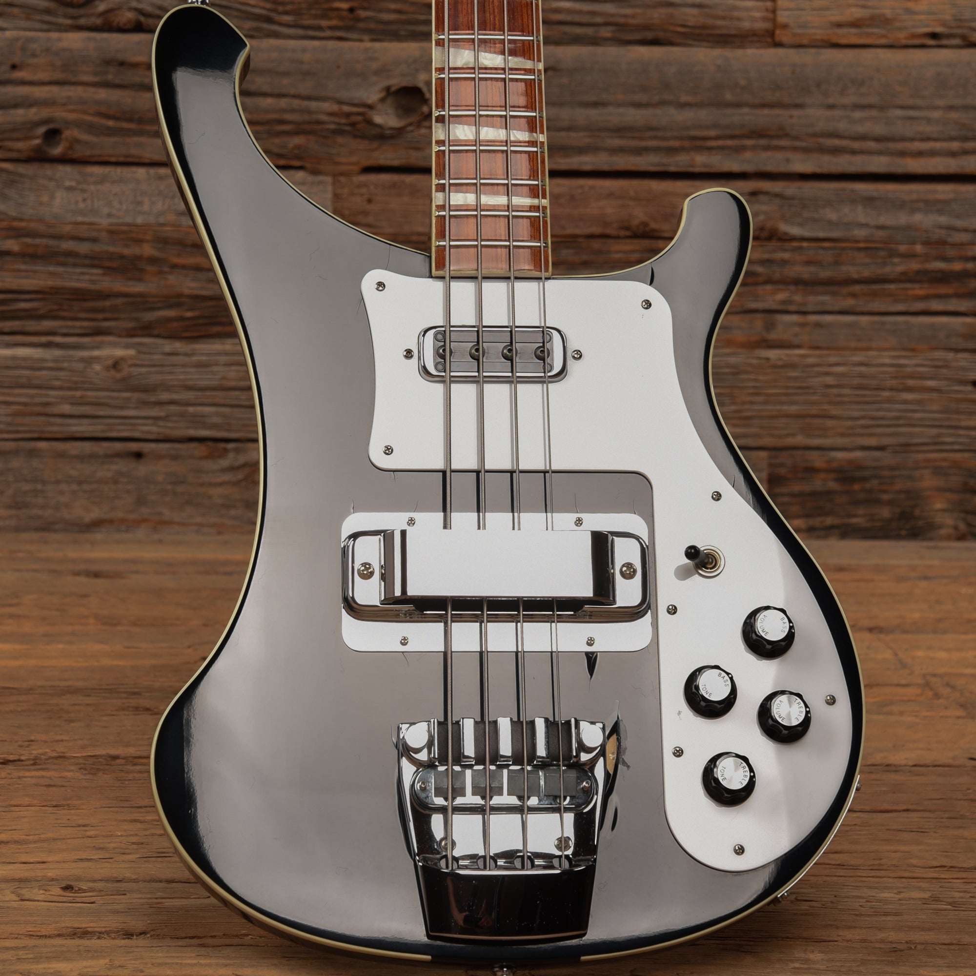 Rickenbacker 4003 Jetglo 2011 Bass Guitars / 4-String