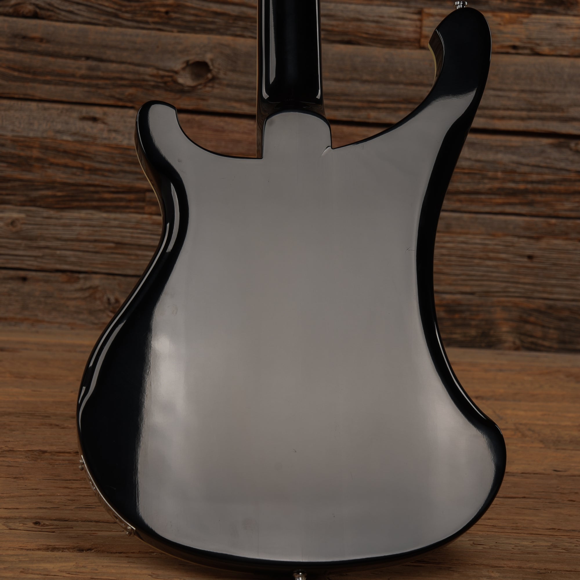 Rickenbacker 4003 Jetglo 2011 Bass Guitars / 4-String