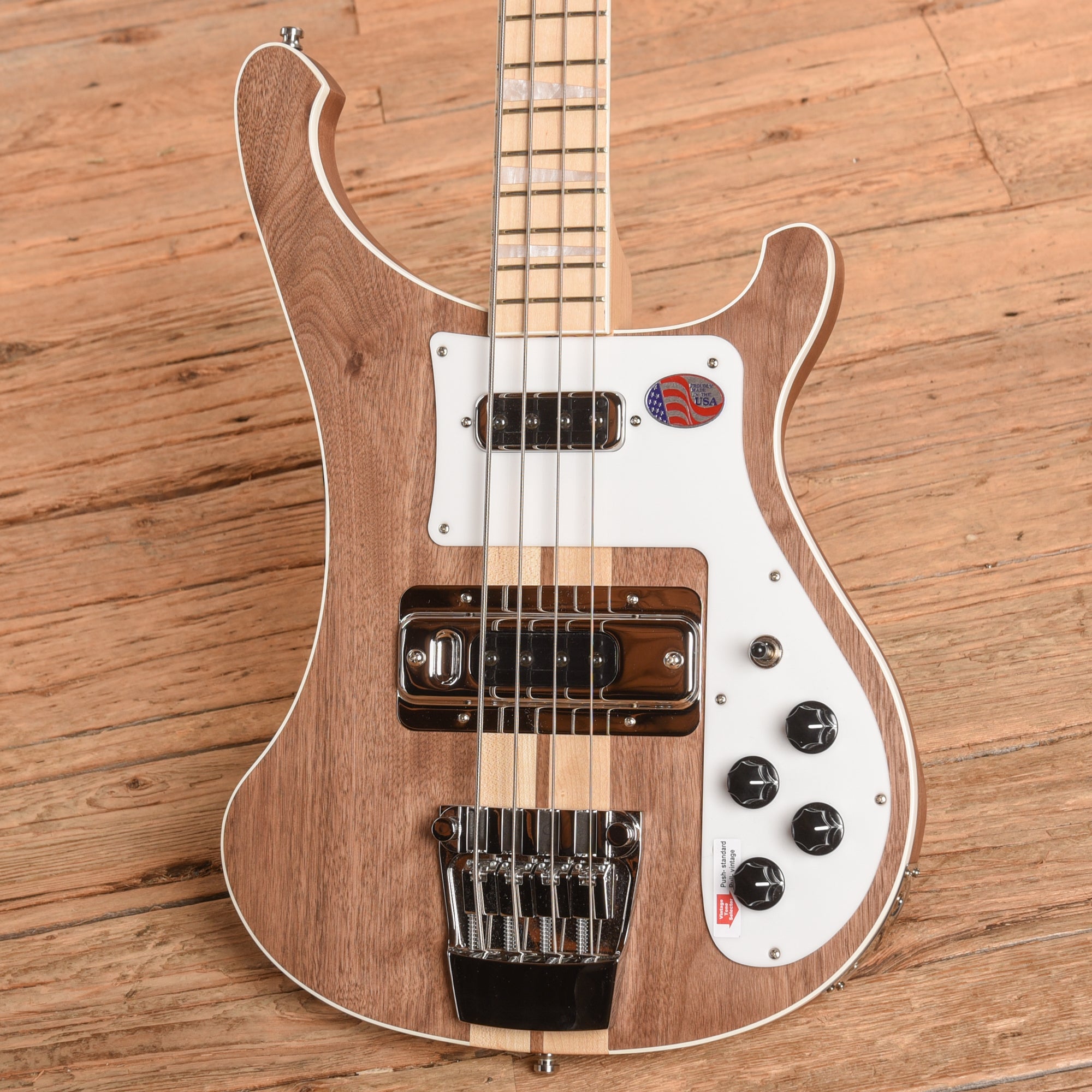Rickenbacker 4003W Walnut 2025 Bass Guitars / 4-String