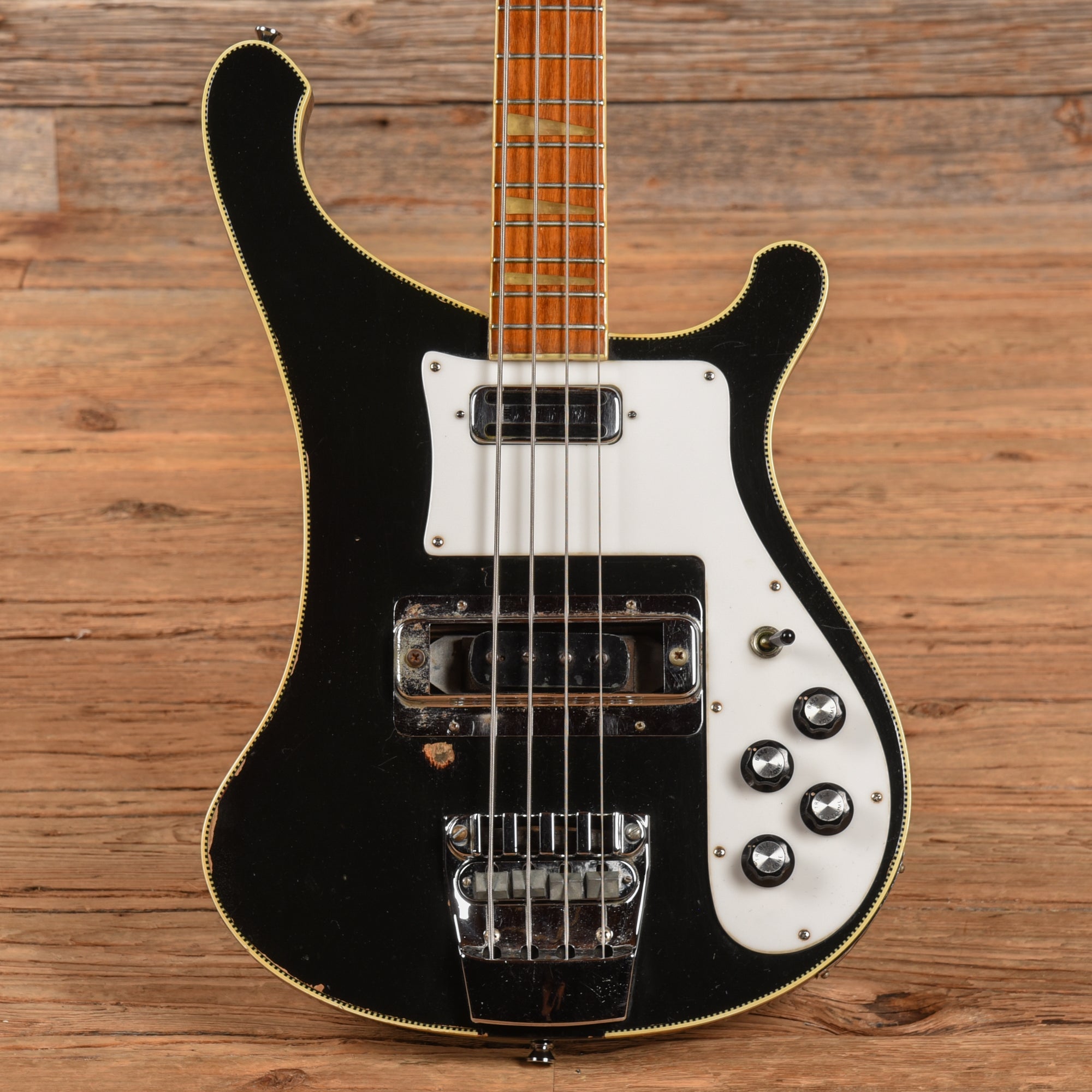 Rickenbacker 4001 Jetglo 1973 Bass Guitars / 5-String or More