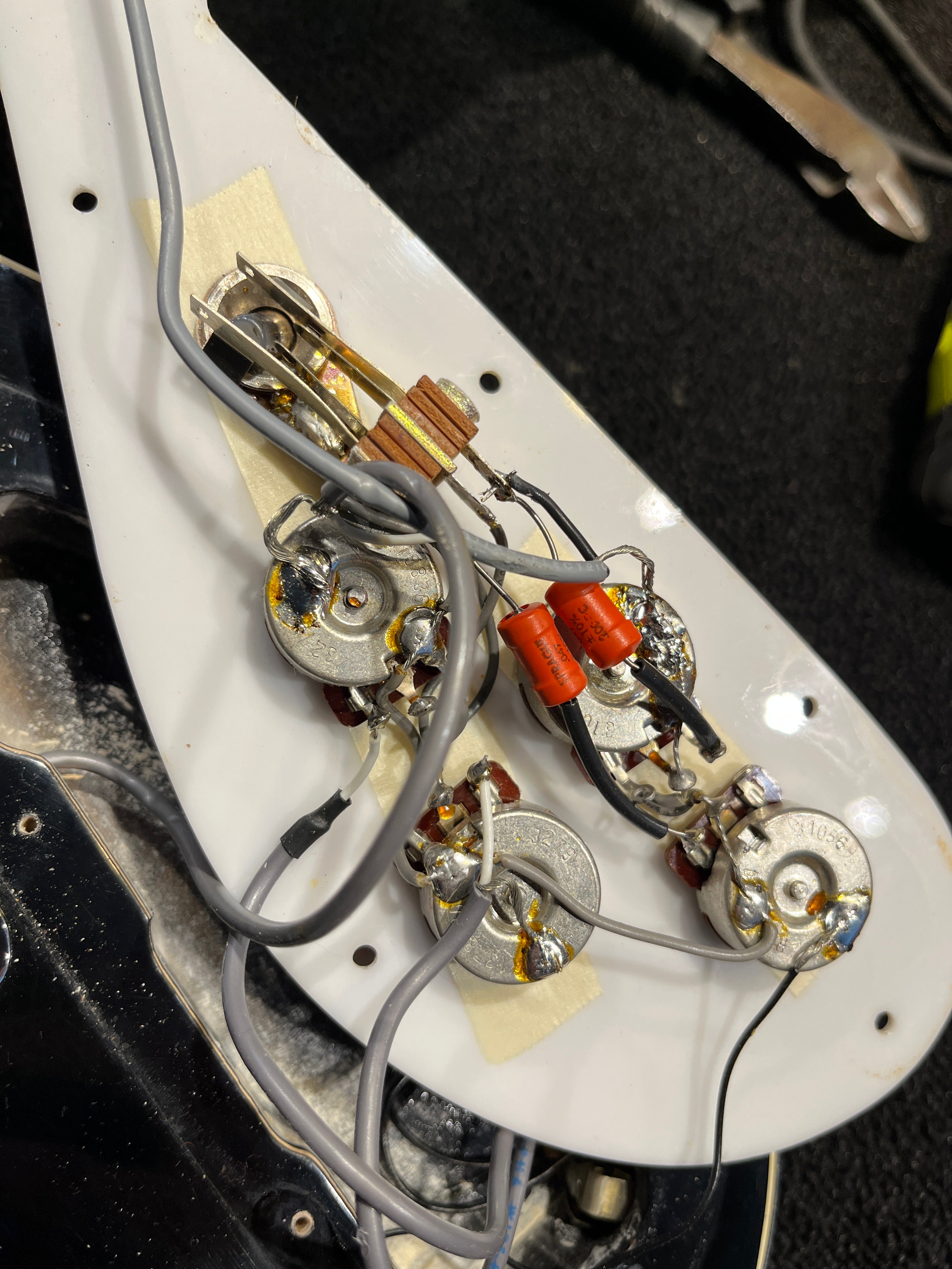 Rickenbacker 4003 Jetglo 1989 Bass Guitars