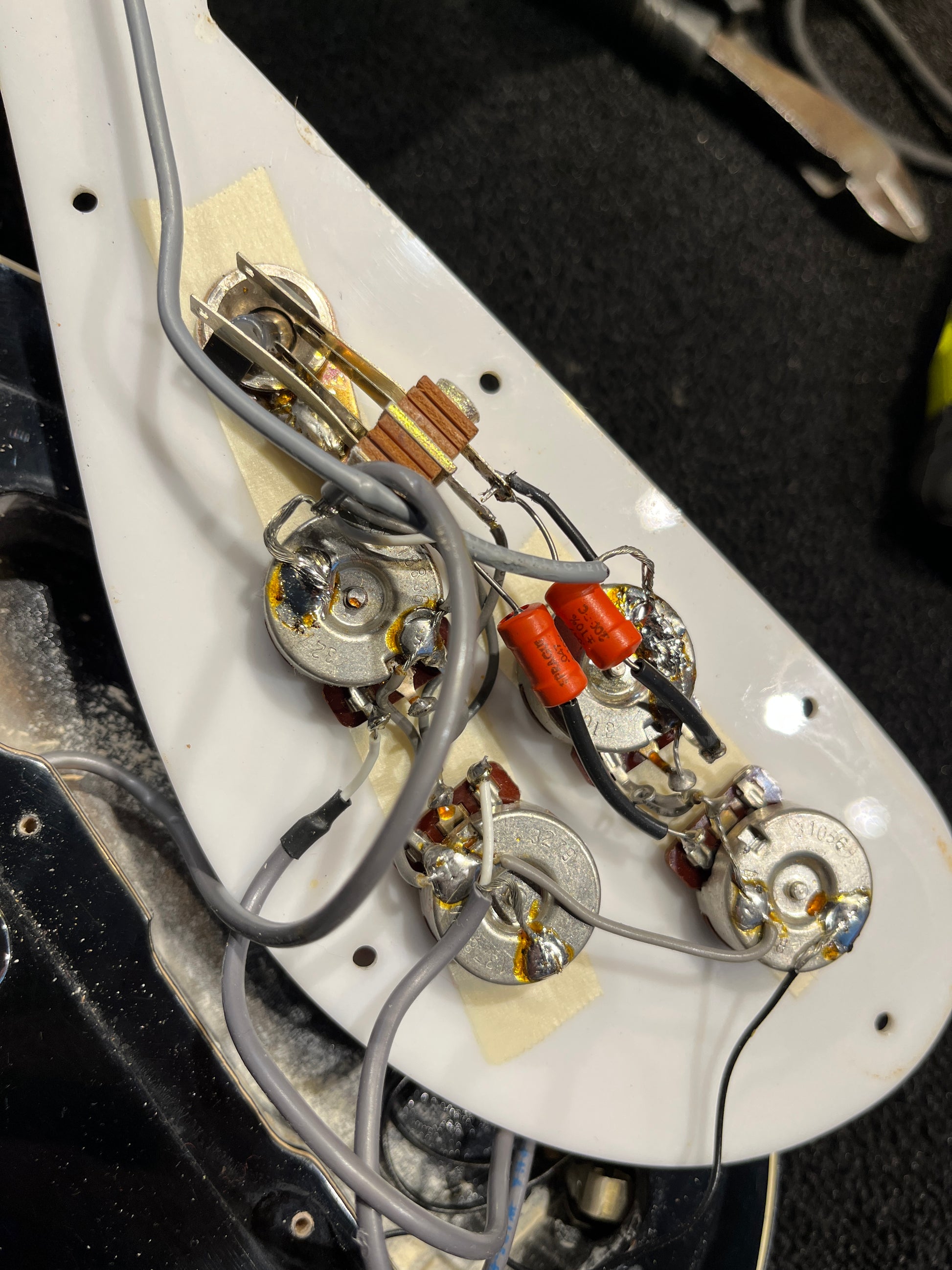Rickenbacker 4003 Jetglo 1989 Bass Guitars