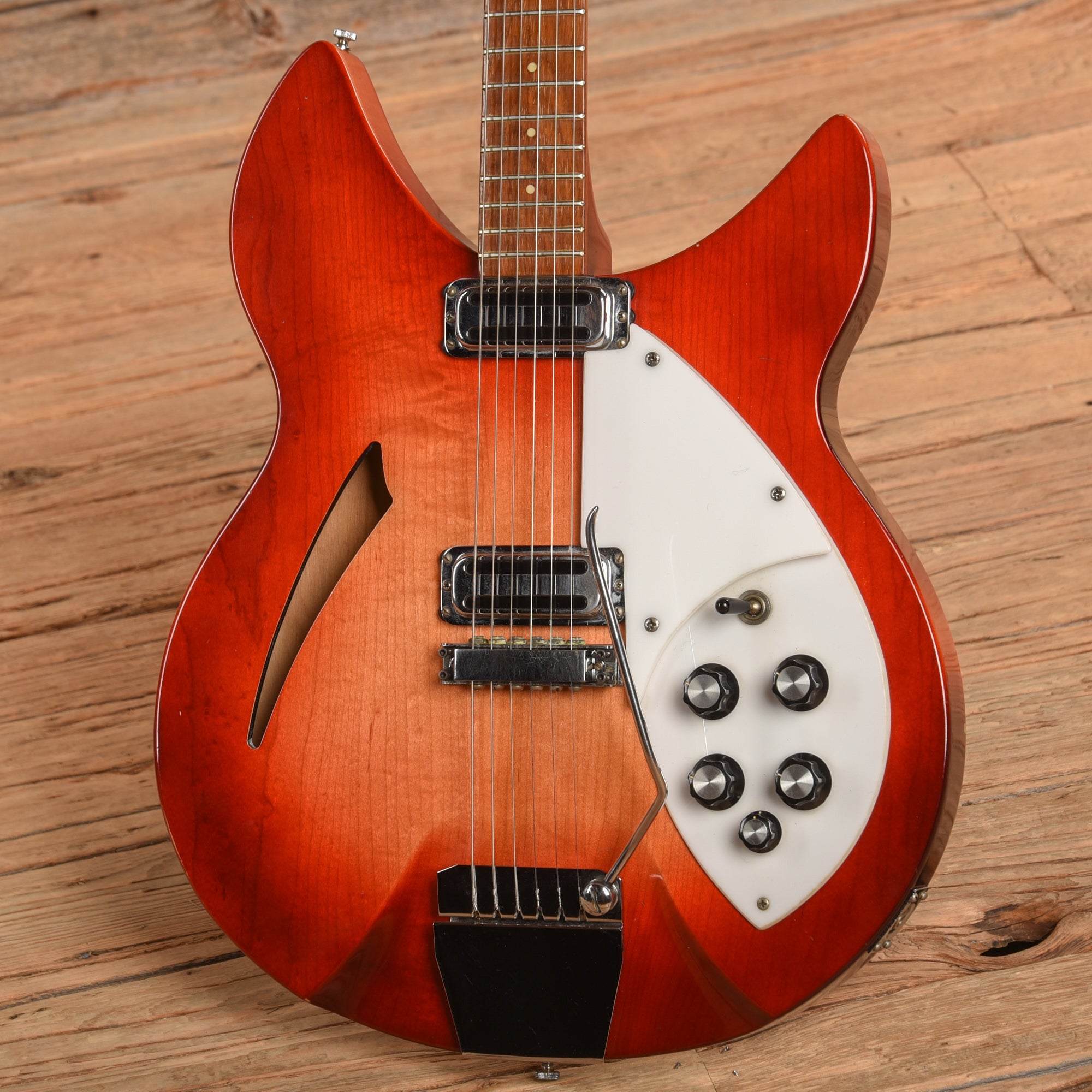 Rickenbacker 330 w/Added Trem Fireglo 1966 Electric Guitars / Hollow Body