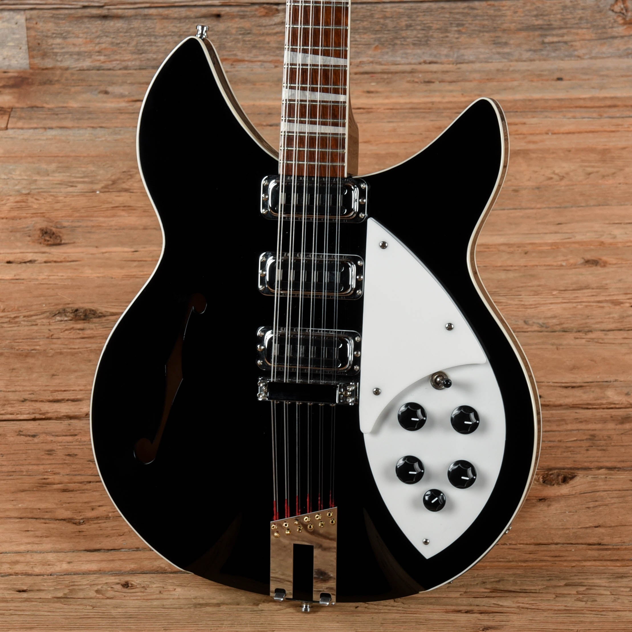 Rickenbacker 1993Plus Jetglo 2025 Electric Guitars
