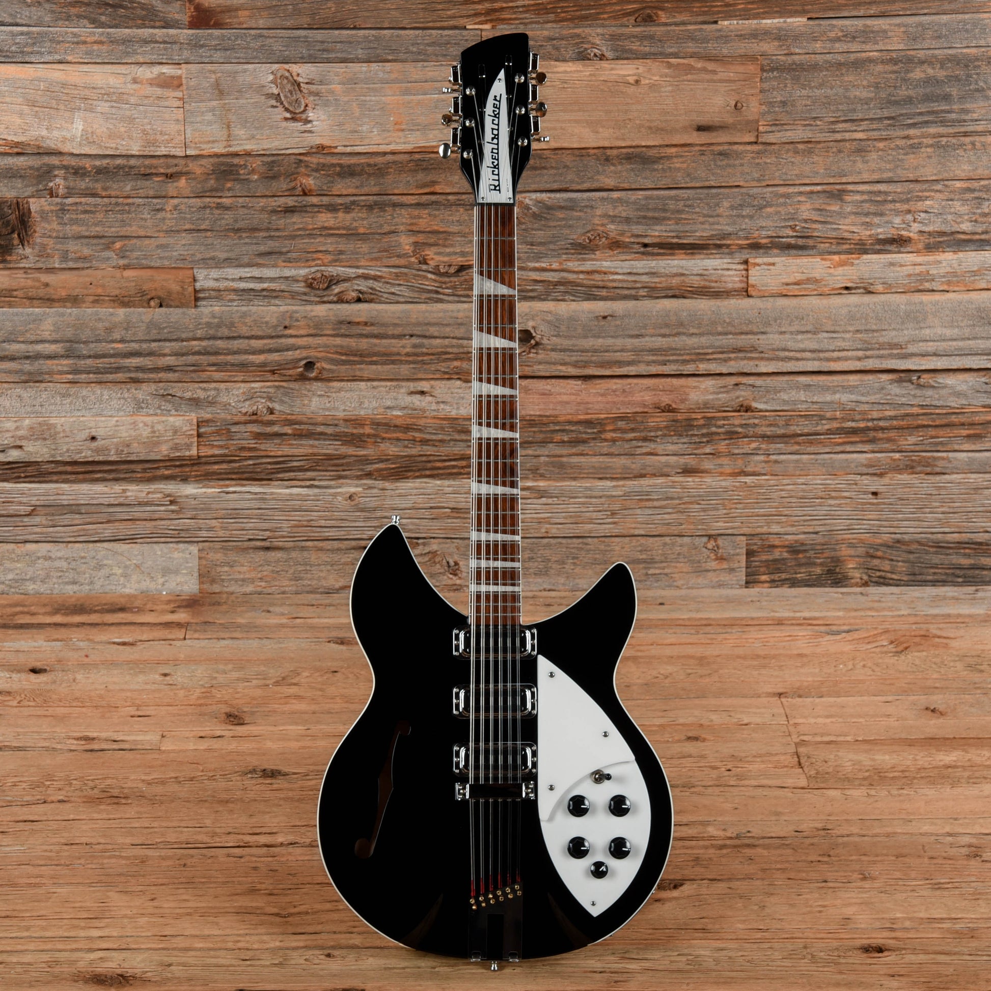 Rickenbacker 1993Plus Jetglo 2025 Electric Guitars
