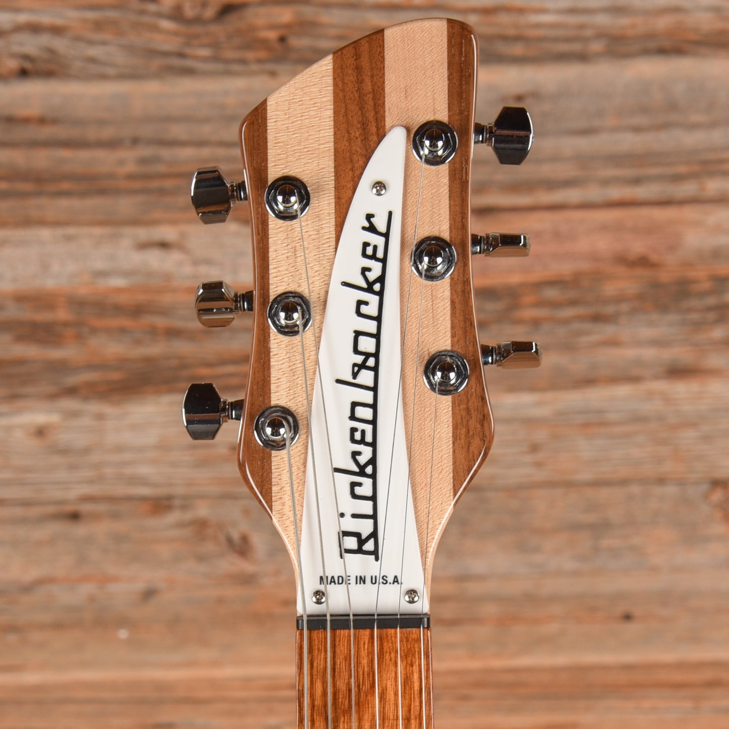 Rickenbacker 330 Mapleglo 2022 Electric Guitars