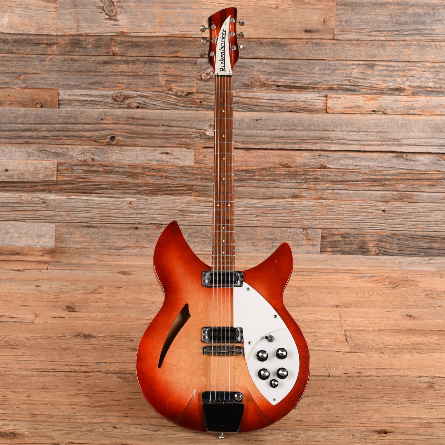 Rickenbacker 335 Fireglo 1966 Electric Guitars