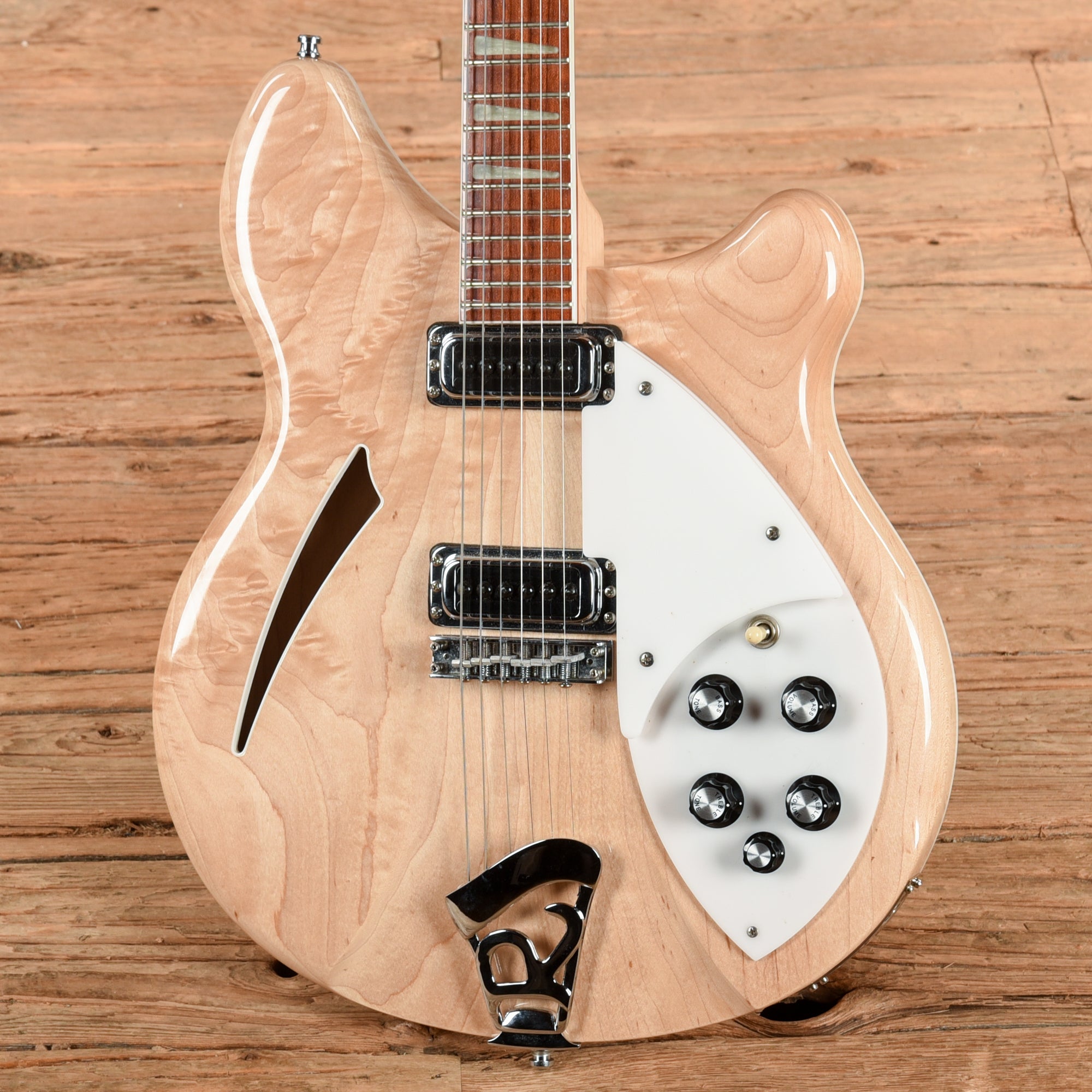 Rickenbacker 360 Mapleglo 2002 Electric Guitars